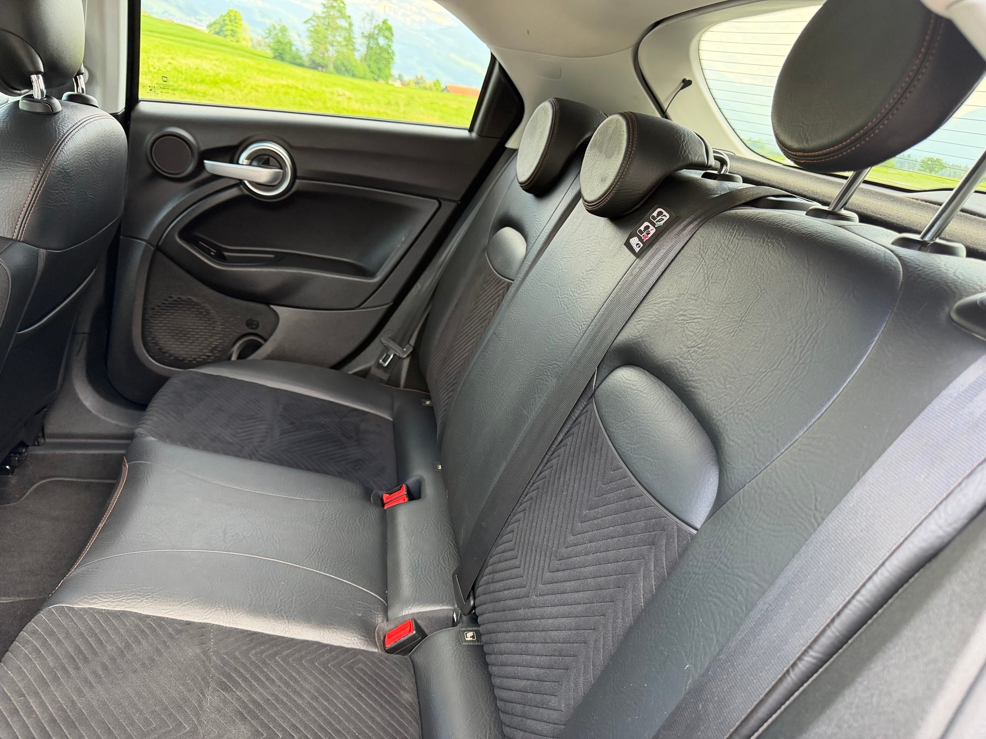 FIAT 500X 1.4T Off Road S-Design 4x4 Automatic-image-9