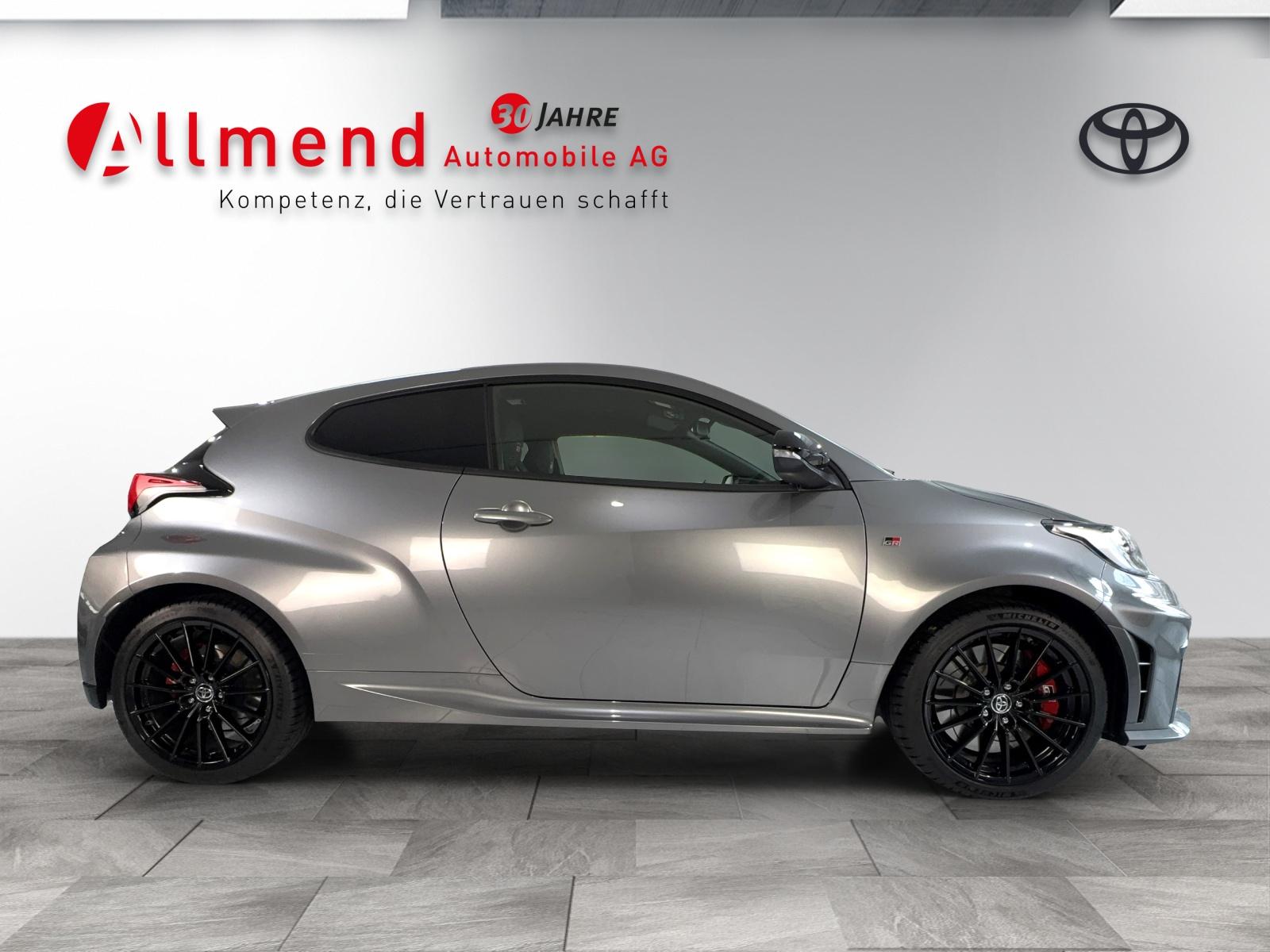 TOYOTA GR Yaris 1.6 Turbo Sport 4x4-image-3