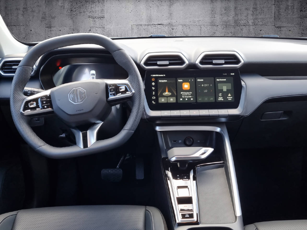 MG ZS 1.5 Hybrid+ Luxury-image-5