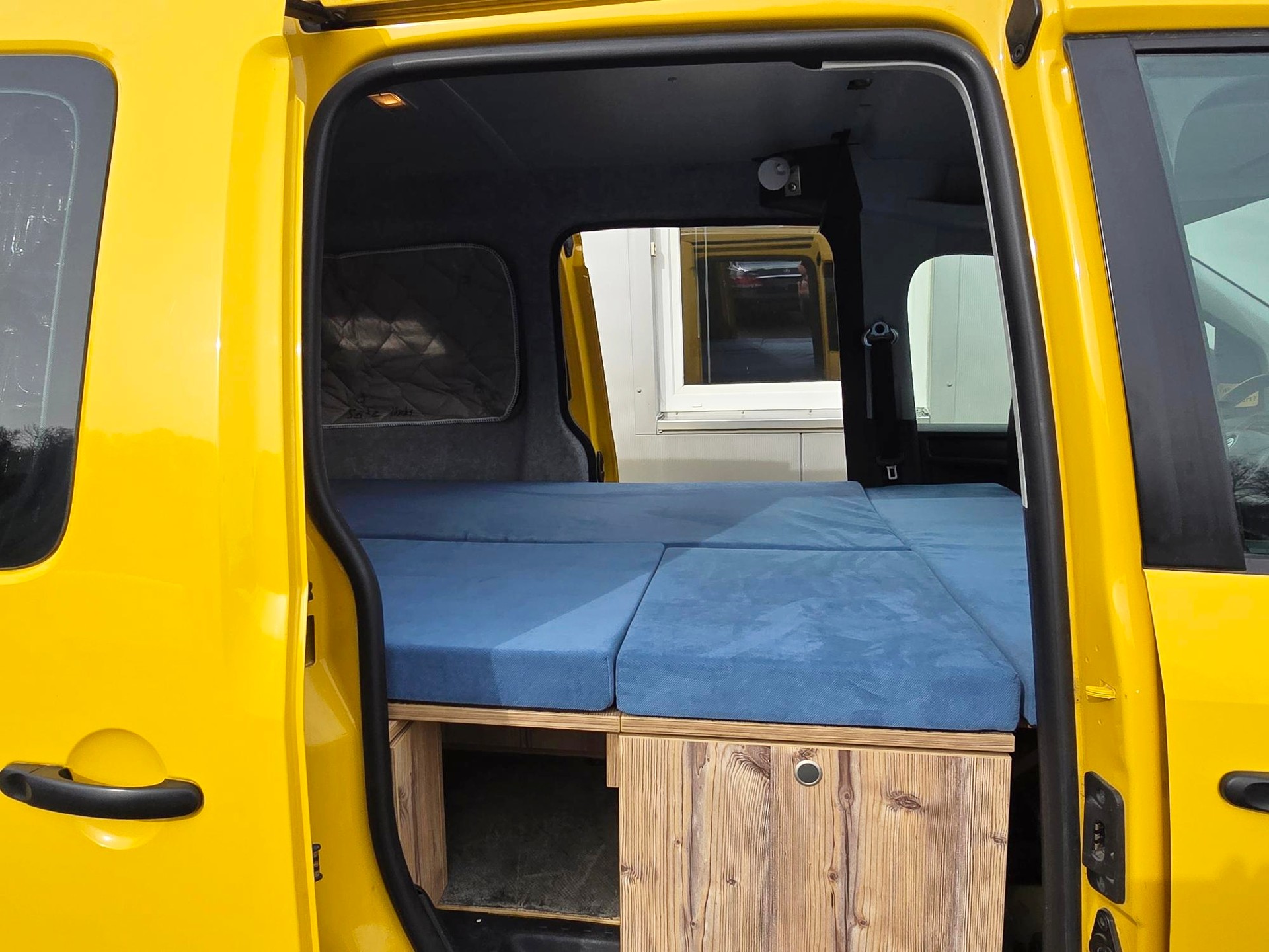 VW CADDY MAXI 1.4 TSI GEOVAN CAMPER-image-10