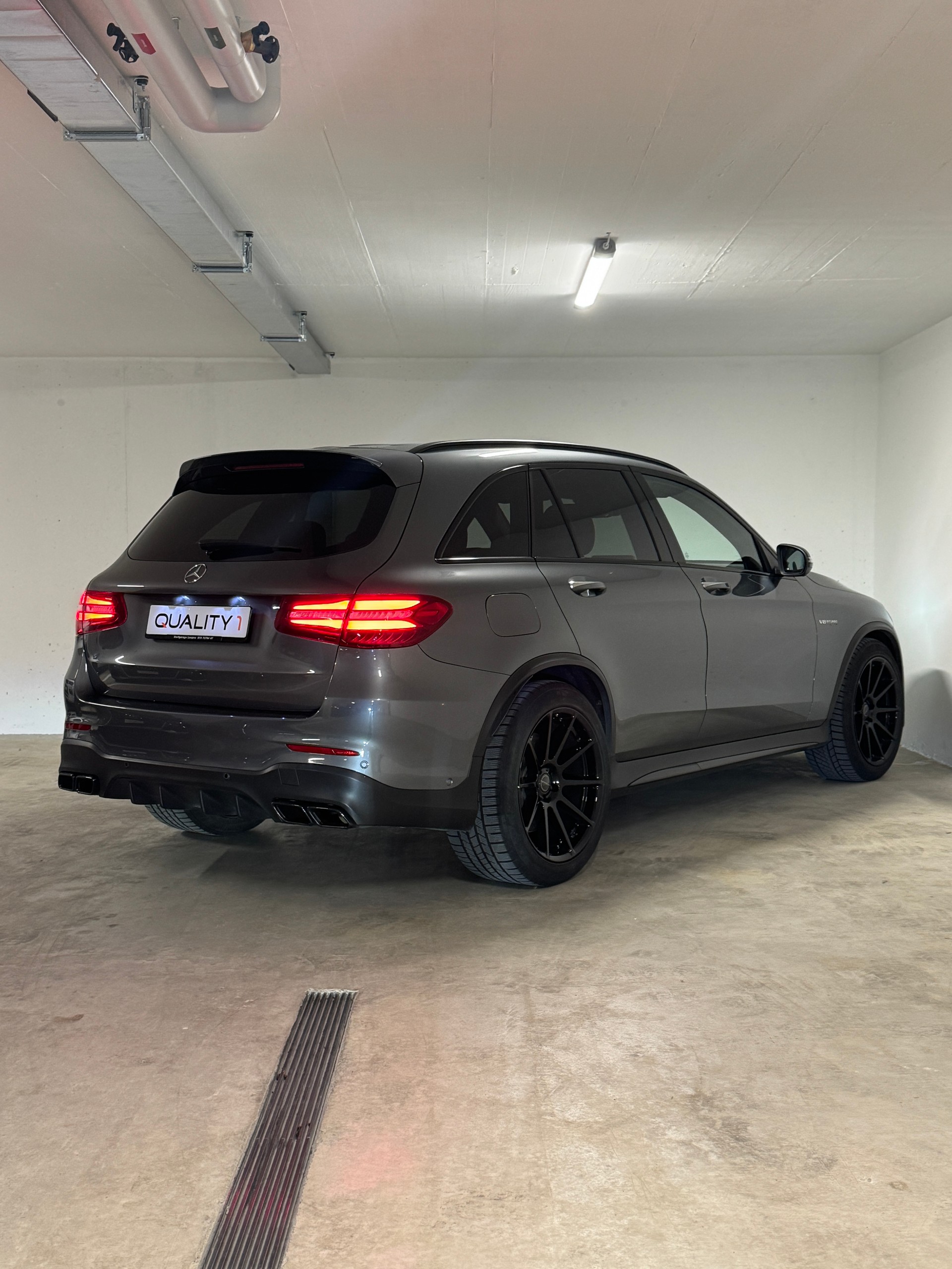 MERCEDES-BENZ GLC 63 AMG 4Matic+ 9G-Tronic *CH*-image-3