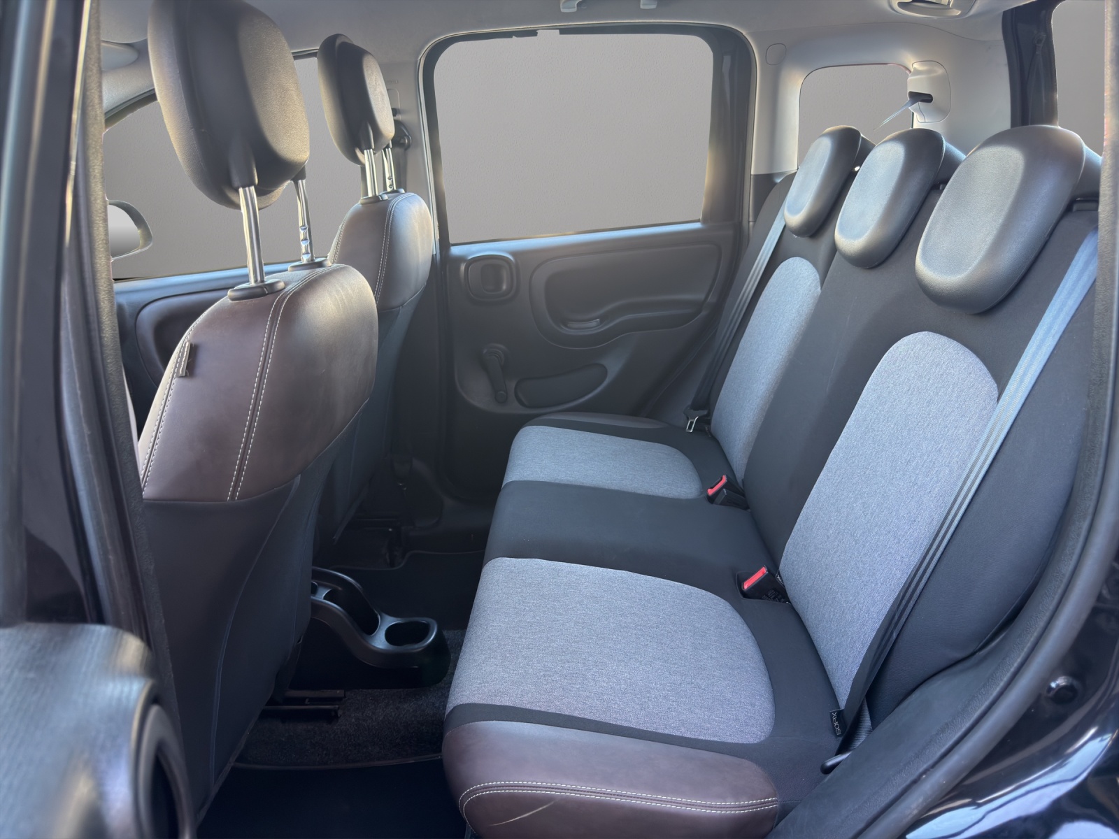 FIAT Panda 0.9 Twinair Turbo Lounge-image-12
