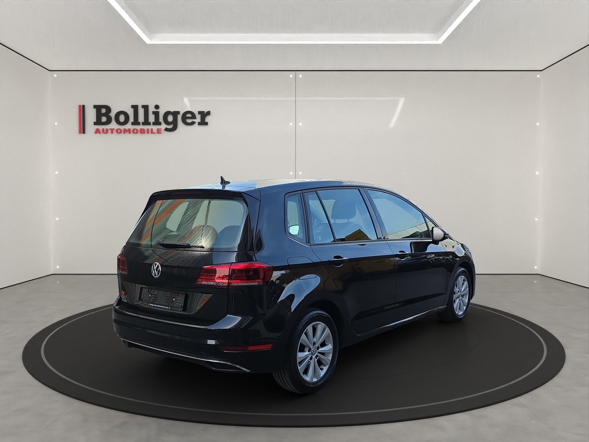 VW Golf Sportsvan 1.6 TDI Comfortline DSG-image-6