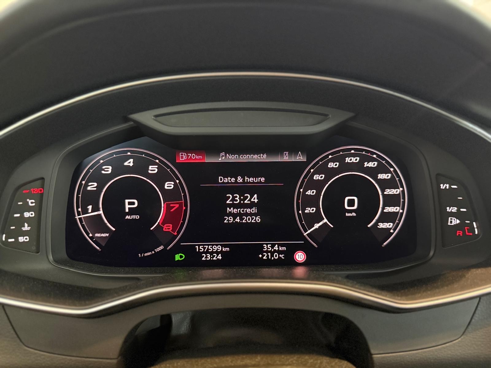 AUDI RS6 Avant 4.0 TFSI V8 quattro-image-21