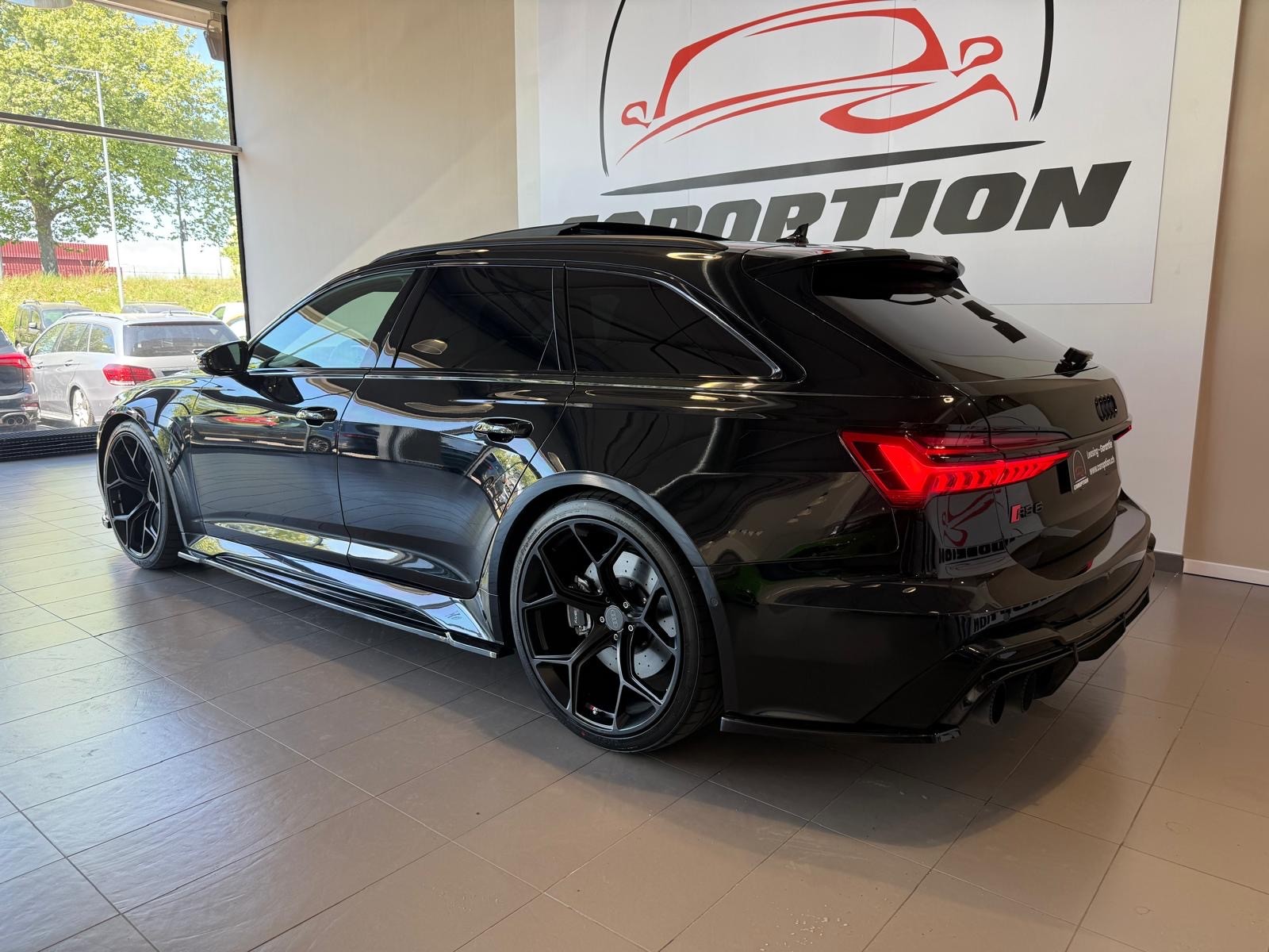 AUDI RS6 Avant 4.0 TFSI V8 quattro-image-7