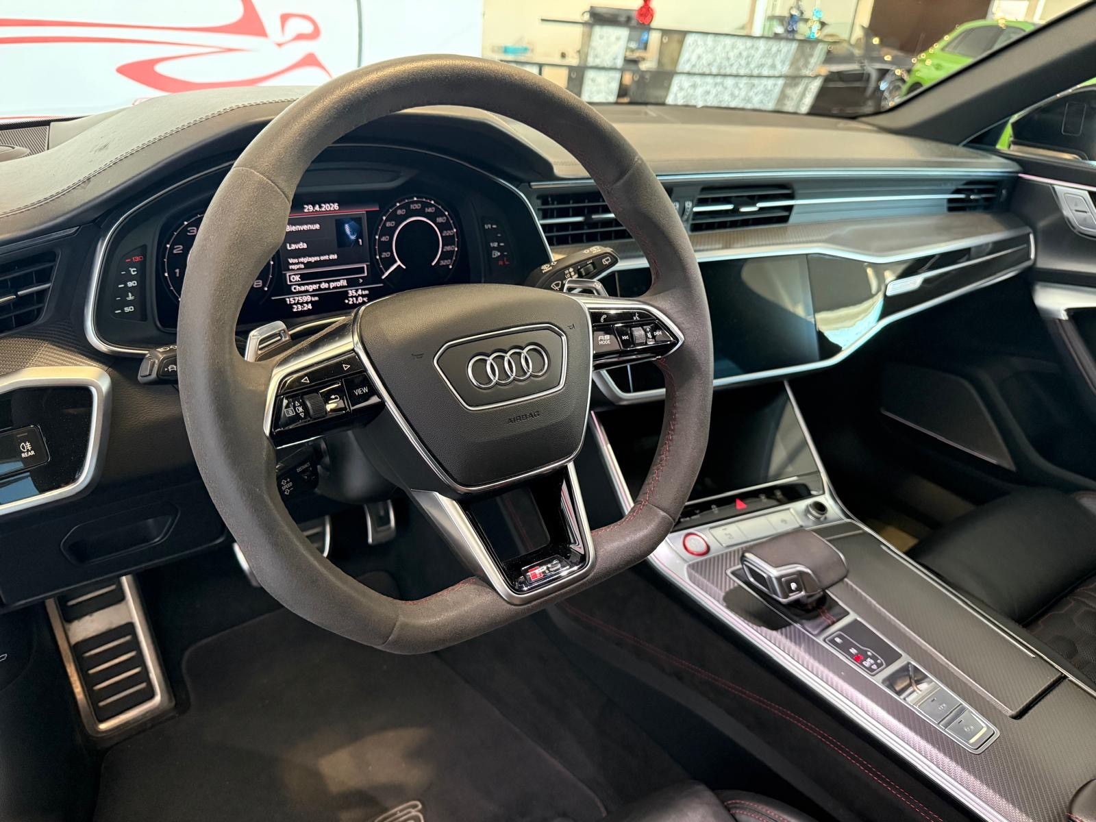 AUDI RS6 Avant 4.0 TFSI V8 quattro-image-17