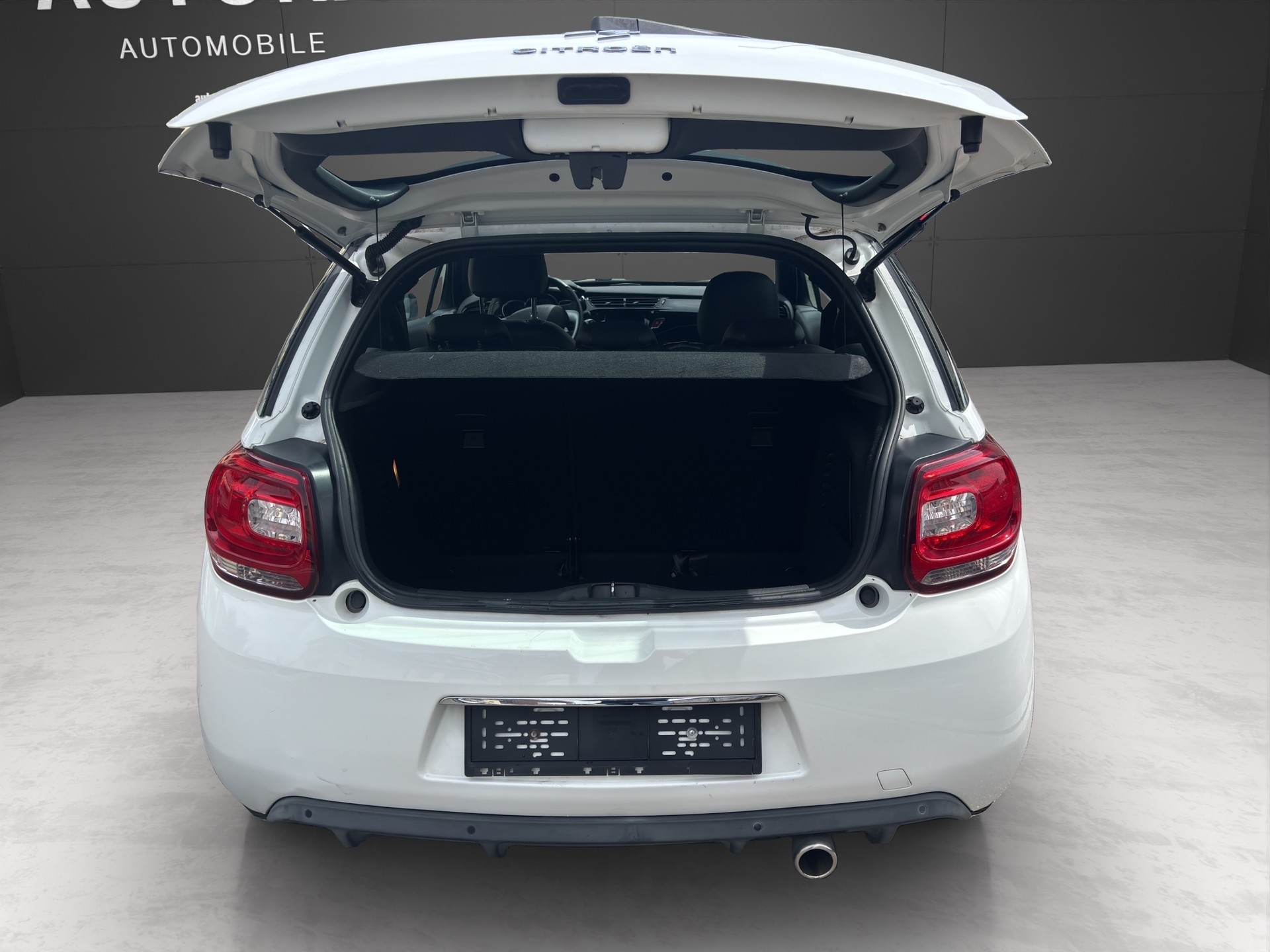 DS AUTOMOBILES DS3 1.2 VTi Chic-image-8