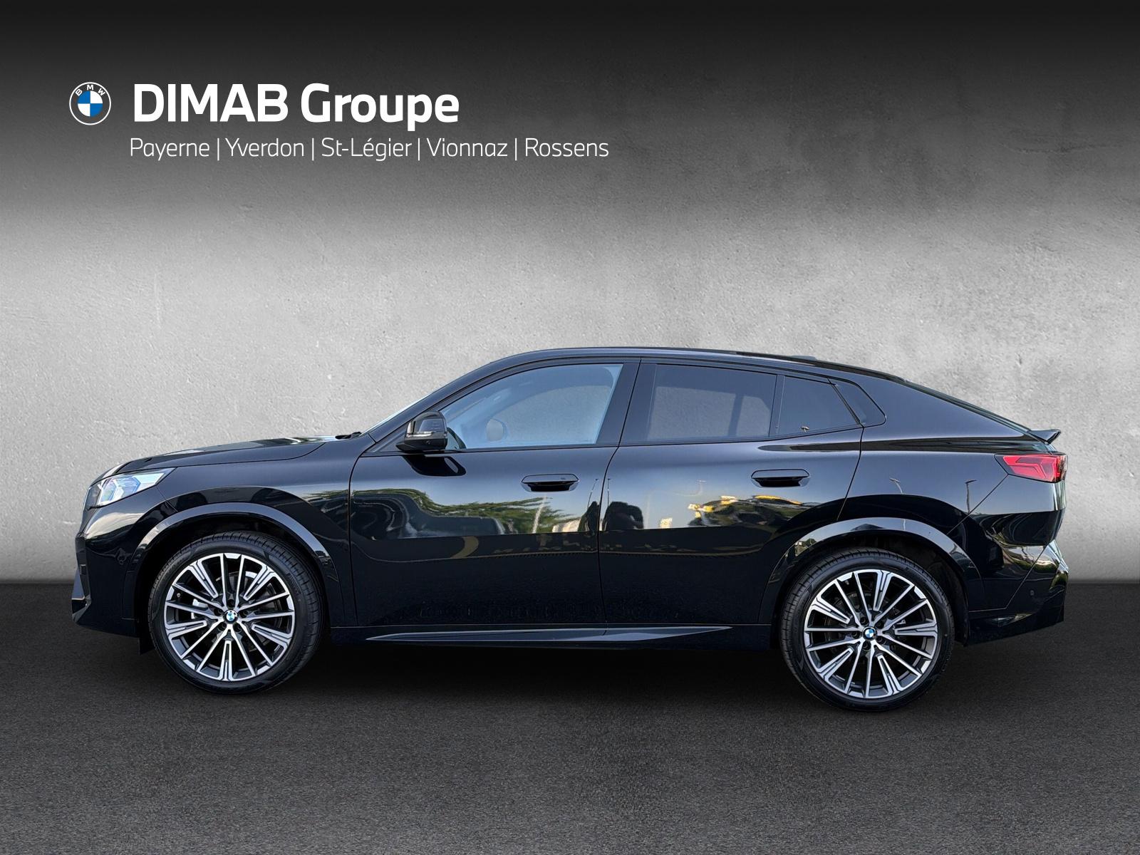 BMW iX2 30 M Sport xDrive U10 (CH) AHK ** Leasing à 0.9% ** Roues hiver incluse **-showroom-element-2