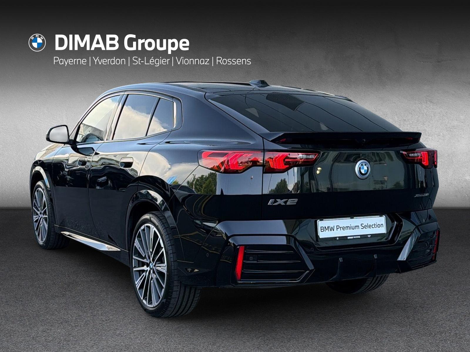 BMW iX2 30 M Sport xDrive U10 (CH) AHK ** Leasing à 0.9% ** Roues hiver incluse **-showroom-element-3