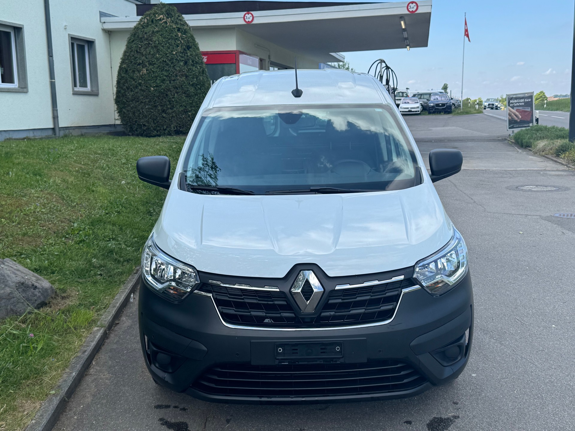 RENAULT Express 1.5 Blue dCi 95 Advance-image-1