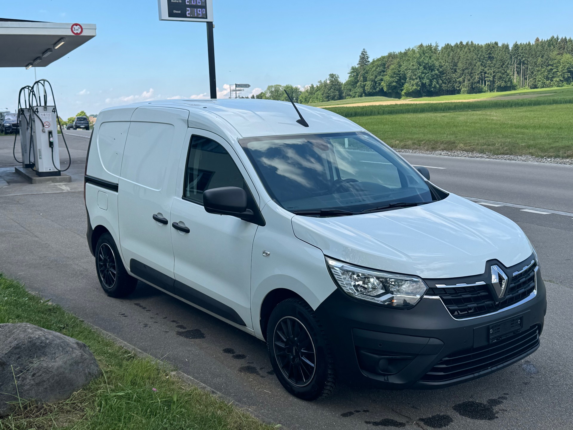 RENAULT Express 1.5 Blue dCi 95 Advance-image-2