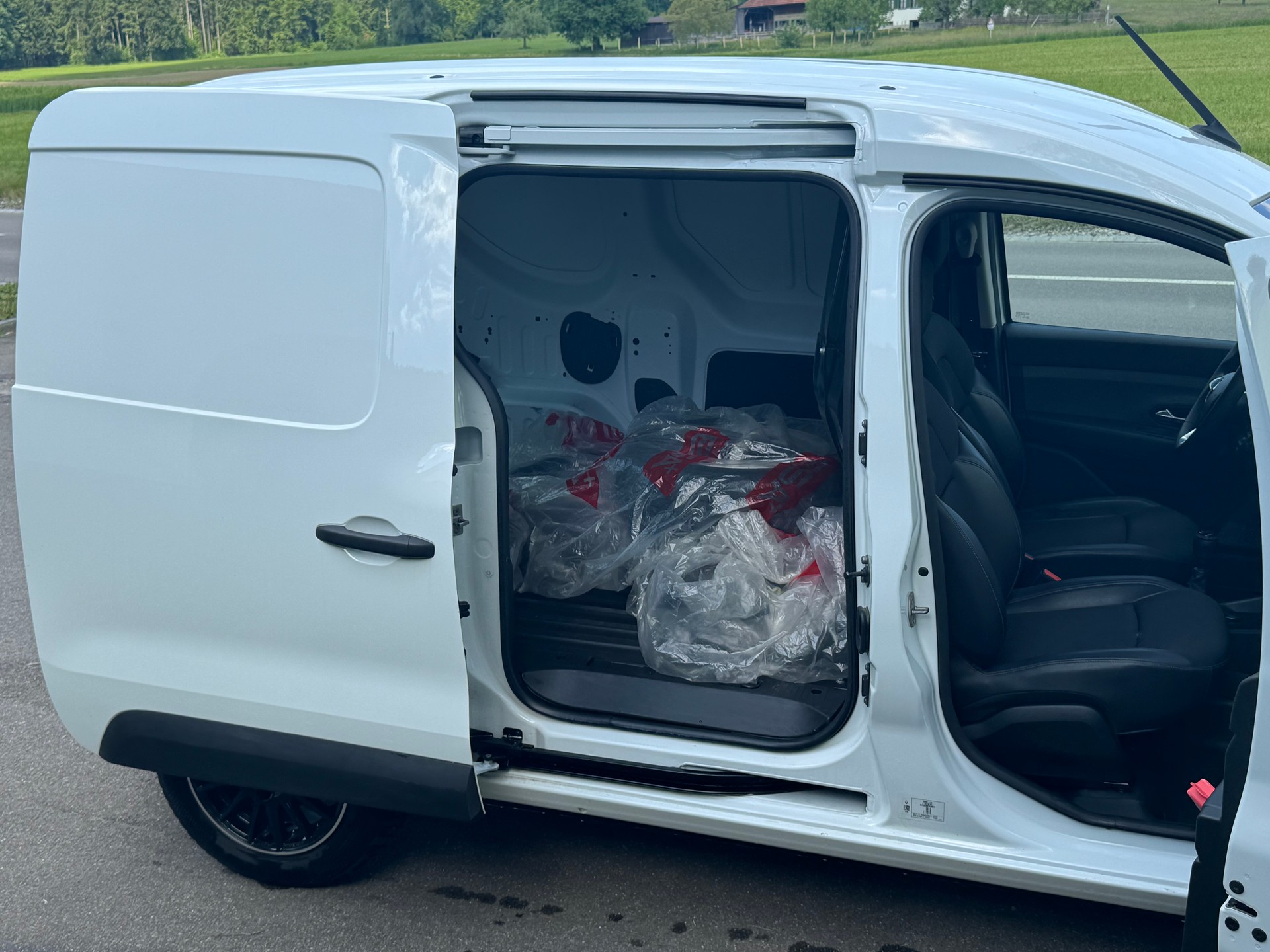 RENAULT Express 1.5 Blue dCi 95 Advance-image-7