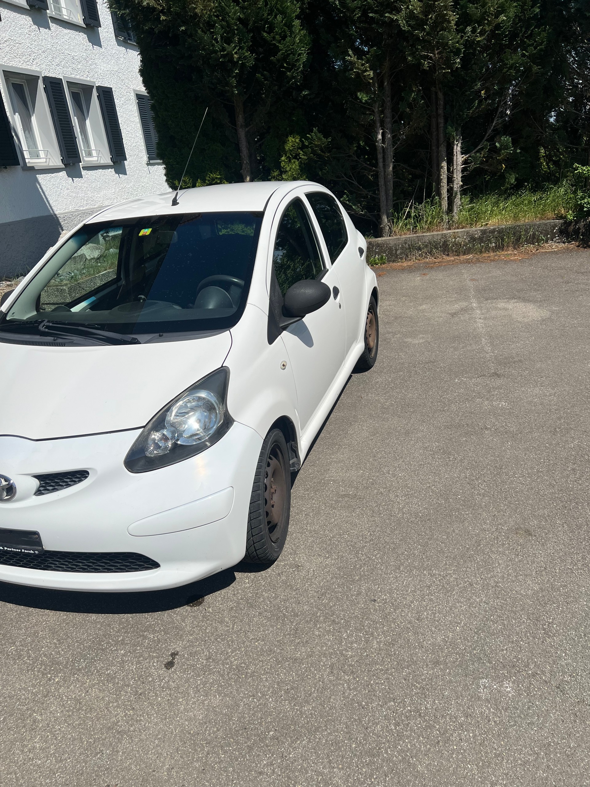 TOYOTA Aygo 1.0 Linea Terra-image-2