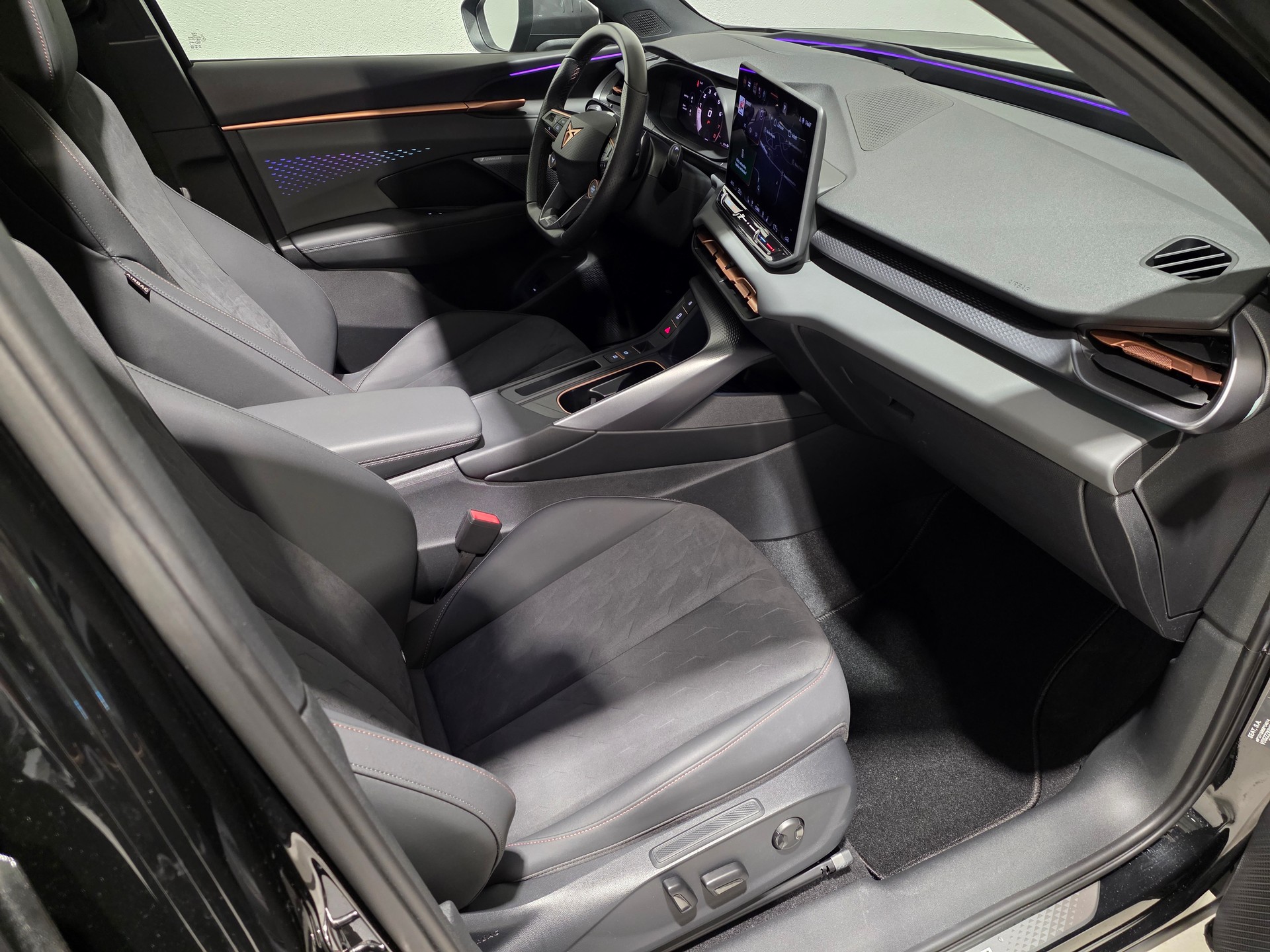 CUPRA Terramar 2.0 TSI DSG 4Drive VZ-image-24