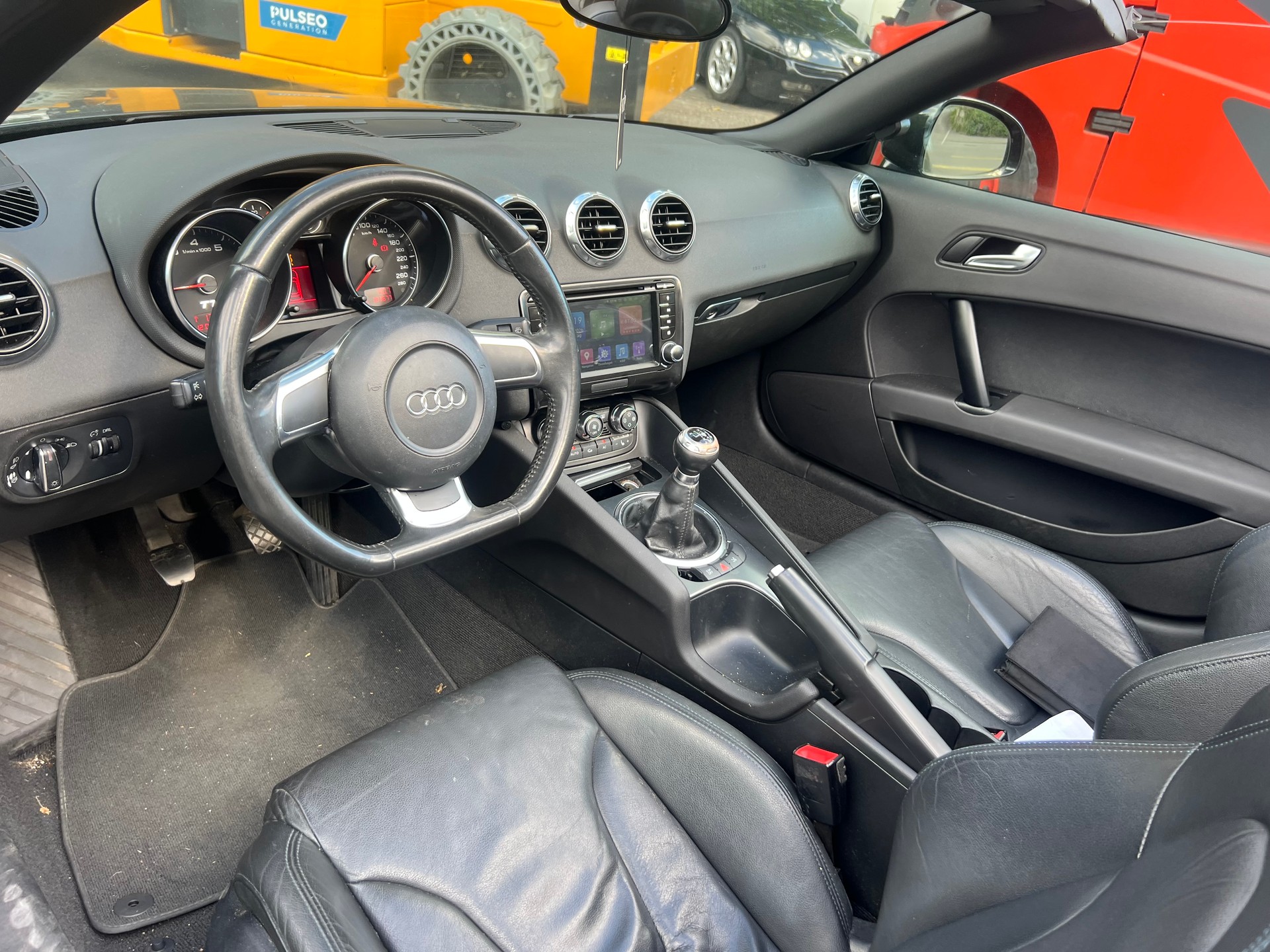 AUDI TT Roadster 2.0 TFSI-image-11