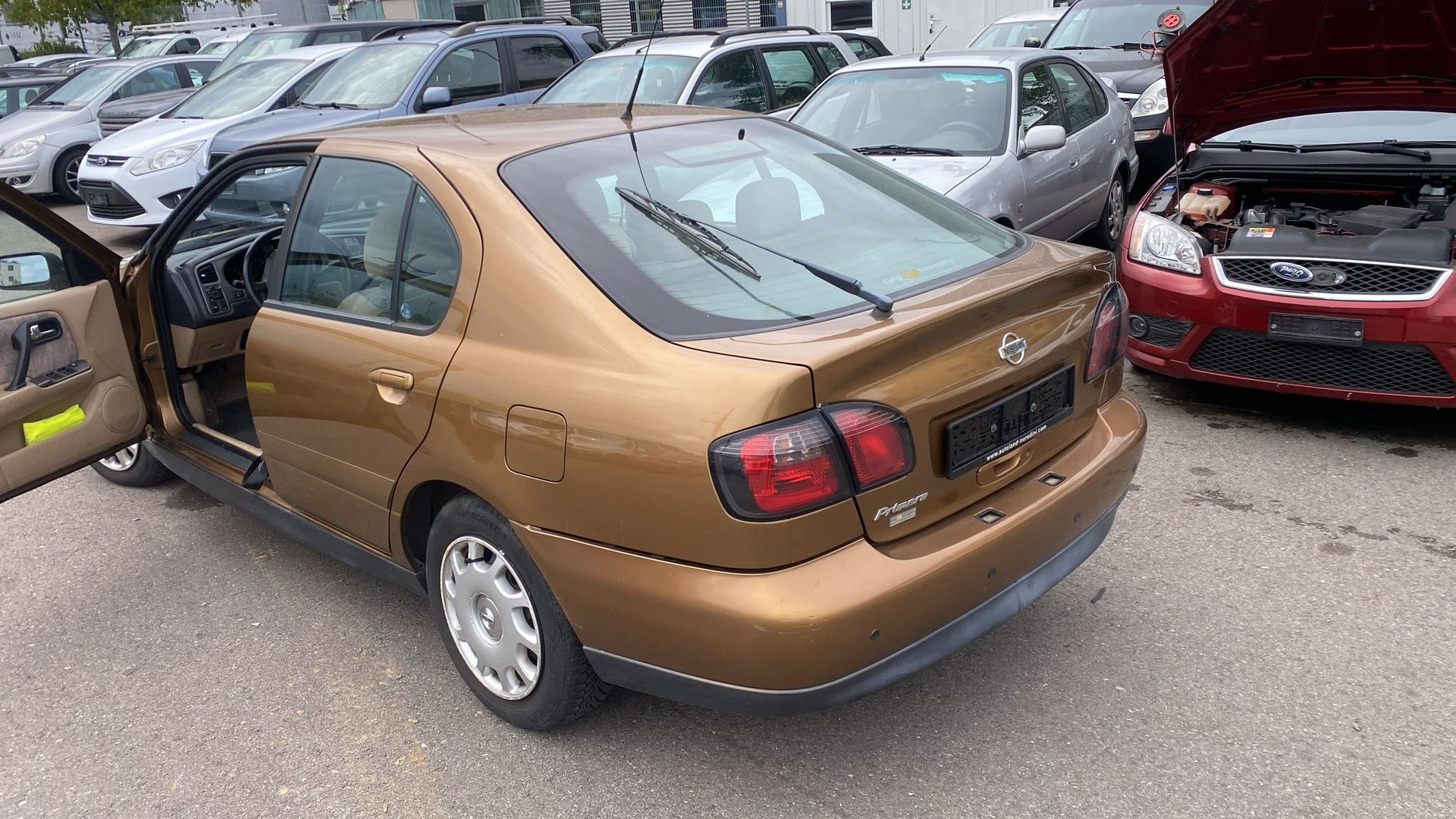 NISSAN Primera 2.0 Elegance Plus-image-4