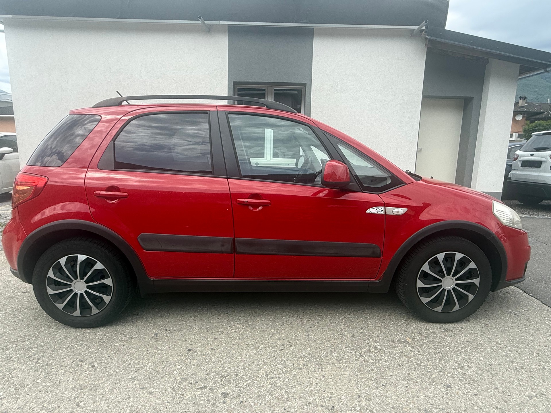 SUZUKI SX4 1.6 16V GL Top Piz Sulai 4WD Automatic-image-4