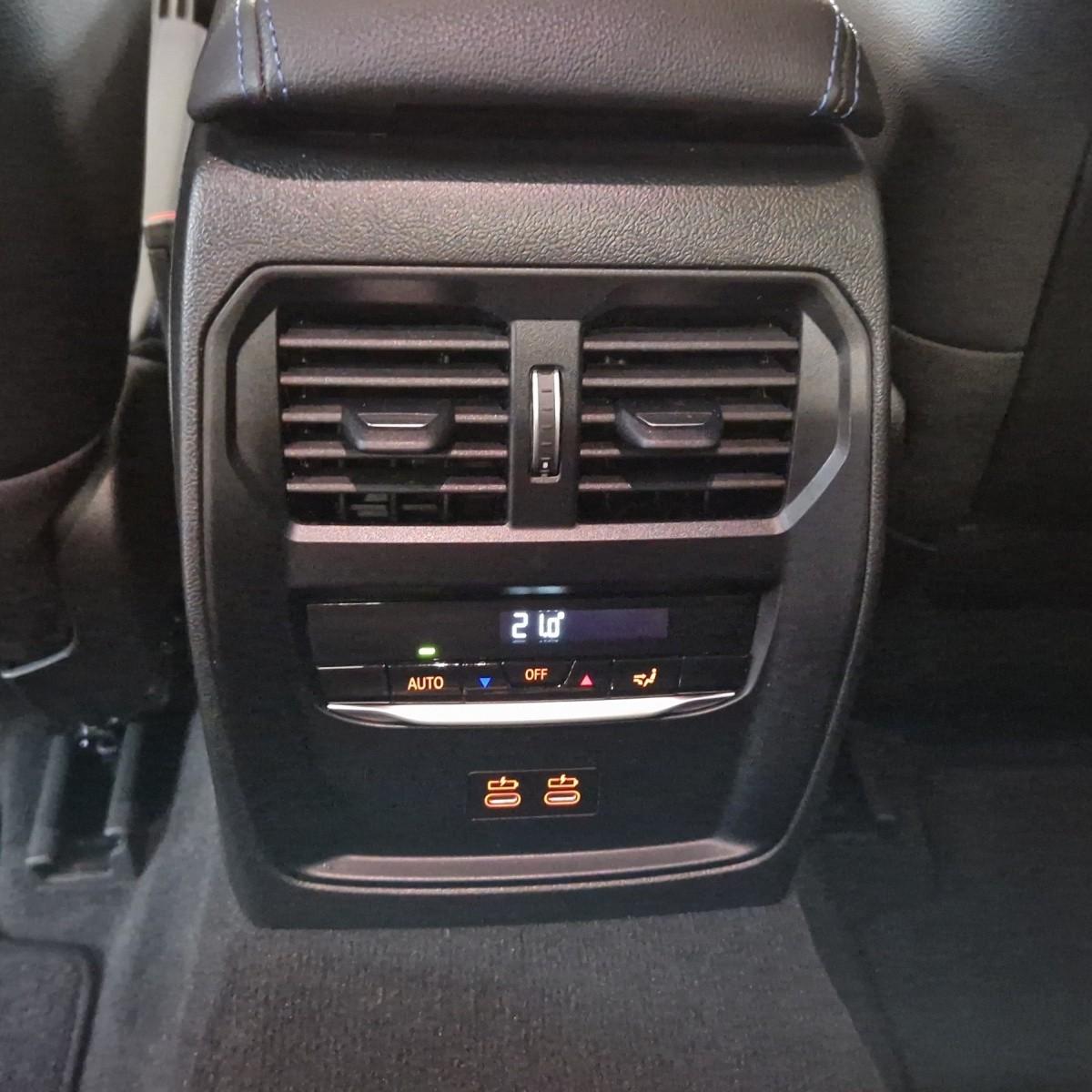 BMW 330d xDrive Limousine 48V M Sport-image-18