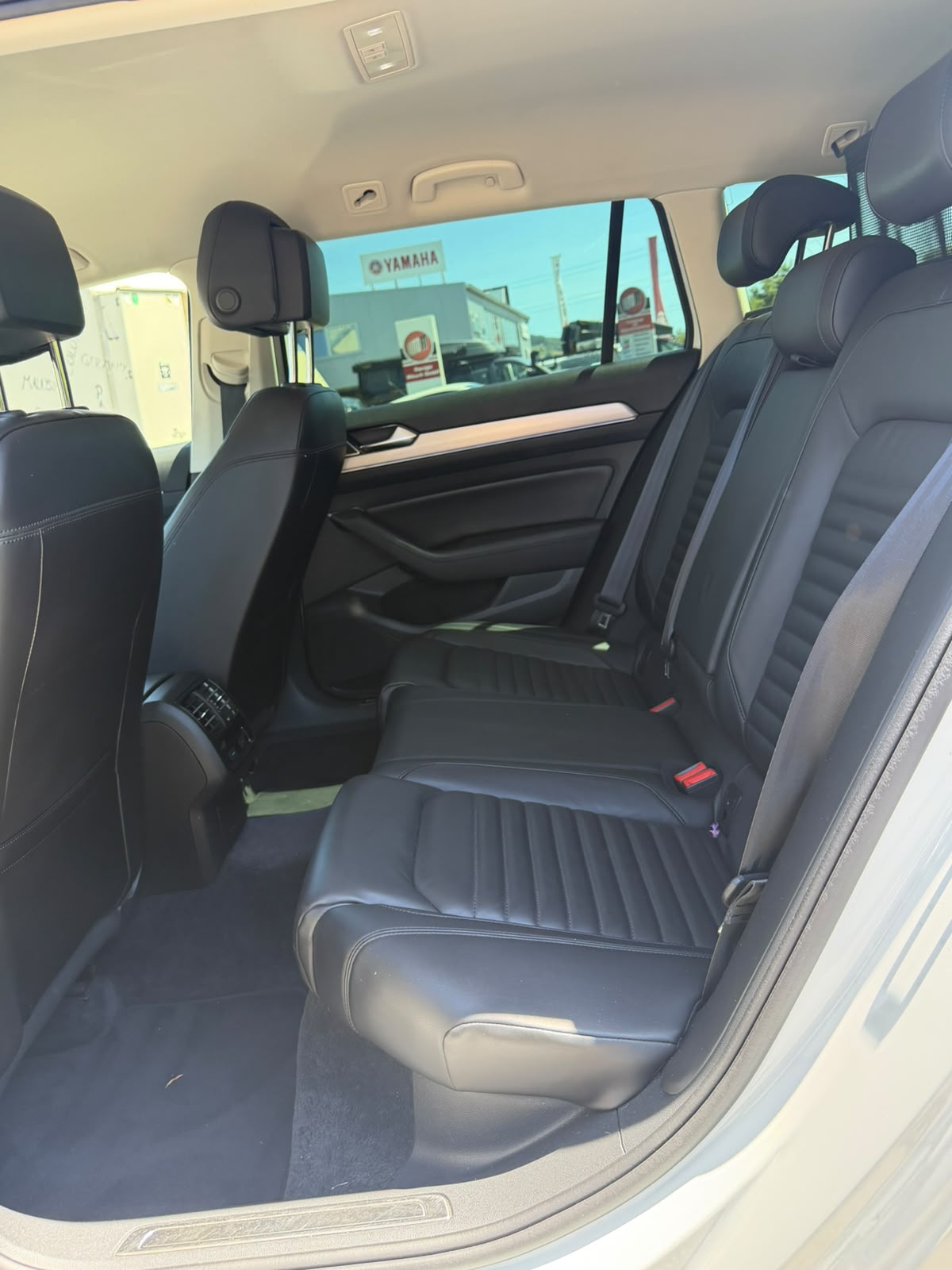 VW Passat Variant 2.0 TDI BMT Comfortline DSG 4Motion-image-9