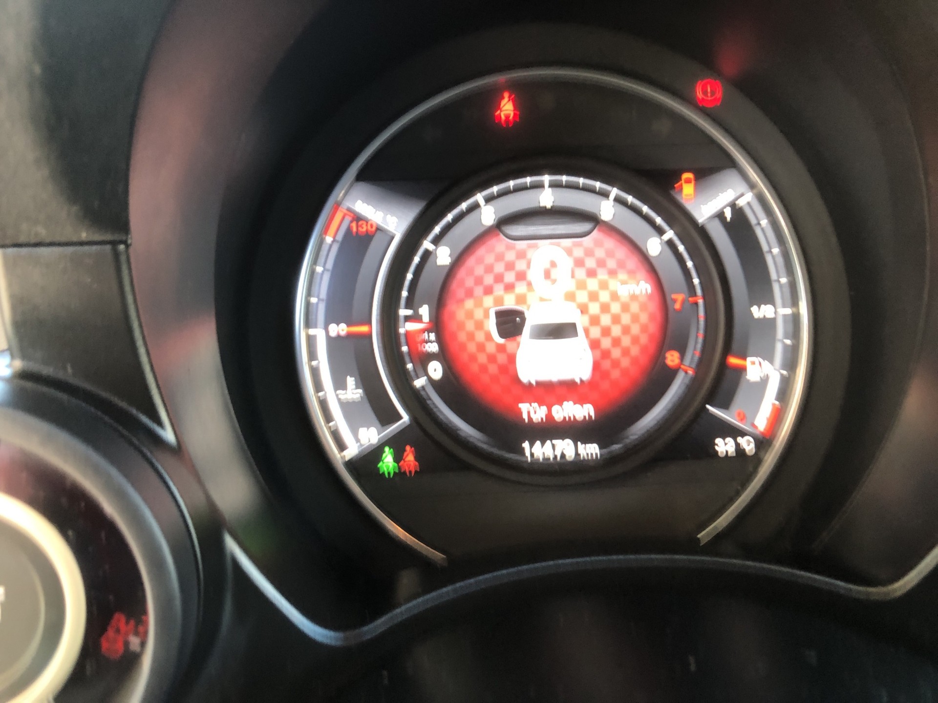 FIAT 695 1.4 16V Turbo Abarth Competizione-image-15