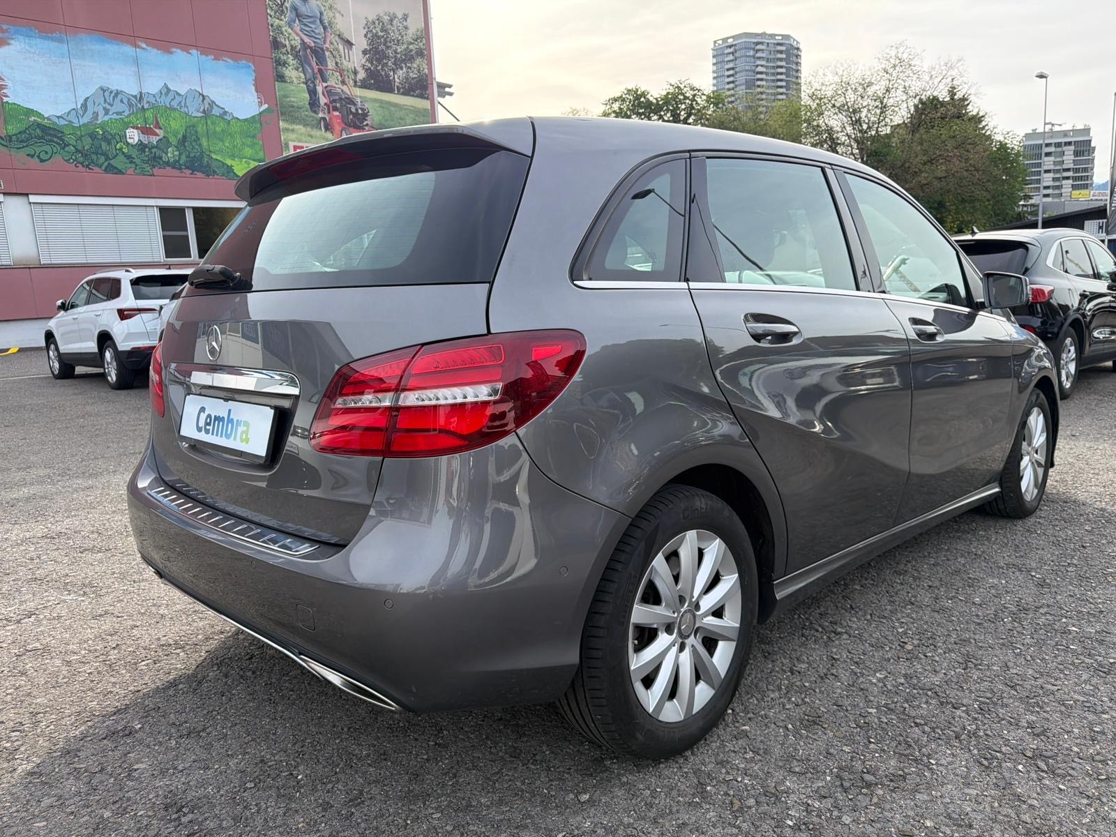 MERCEDES-BENZ B 220 CDI Style 7G-DCT-image-6