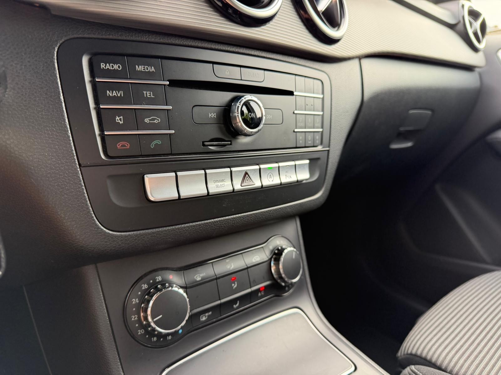 MERCEDES-BENZ B 220 CDI Style 7G-DCT-image-11