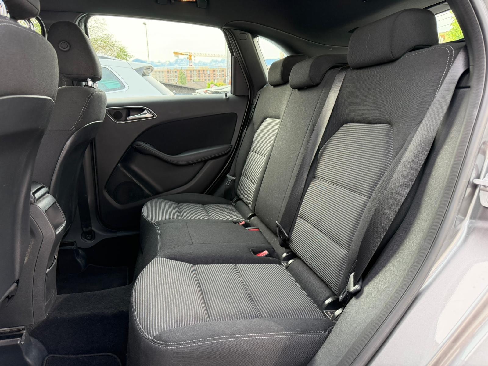 MERCEDES-BENZ B 220 CDI Style 7G-DCT-image-14