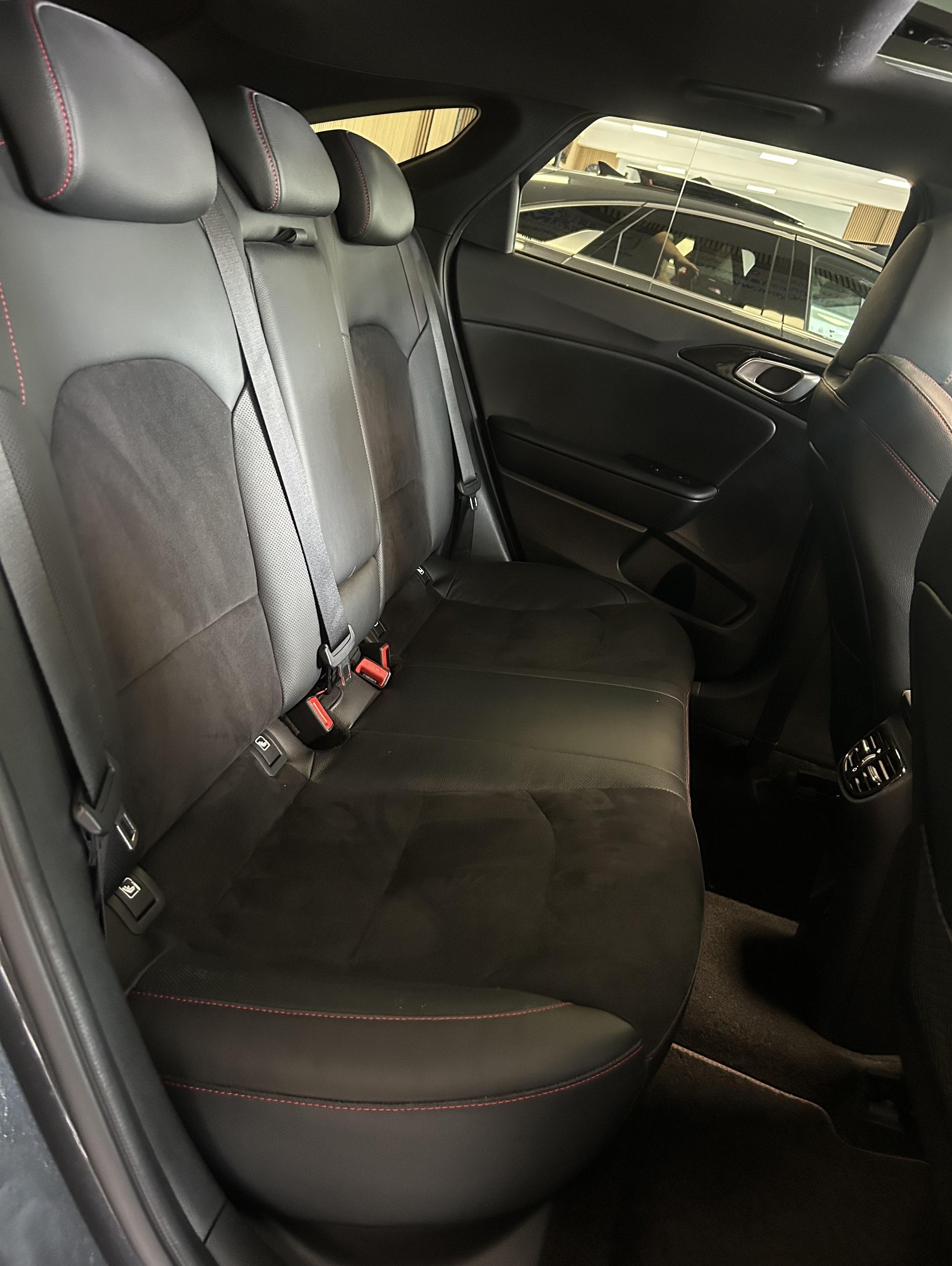 KIA ProCeed 1.6 T-GDi GT-image-17