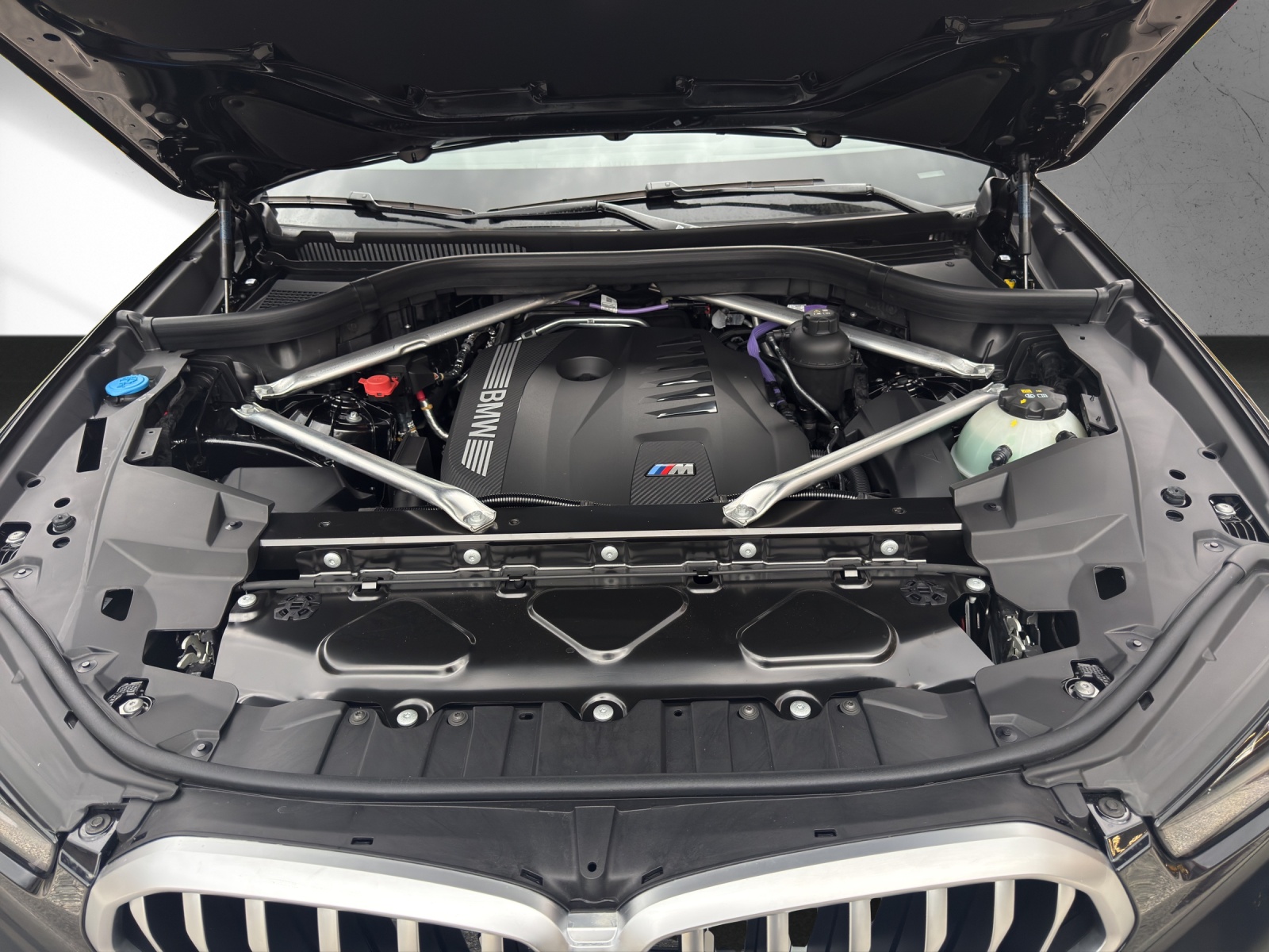 BMW X6 xDrive 48V 40i M Sport Steptronic-image-18