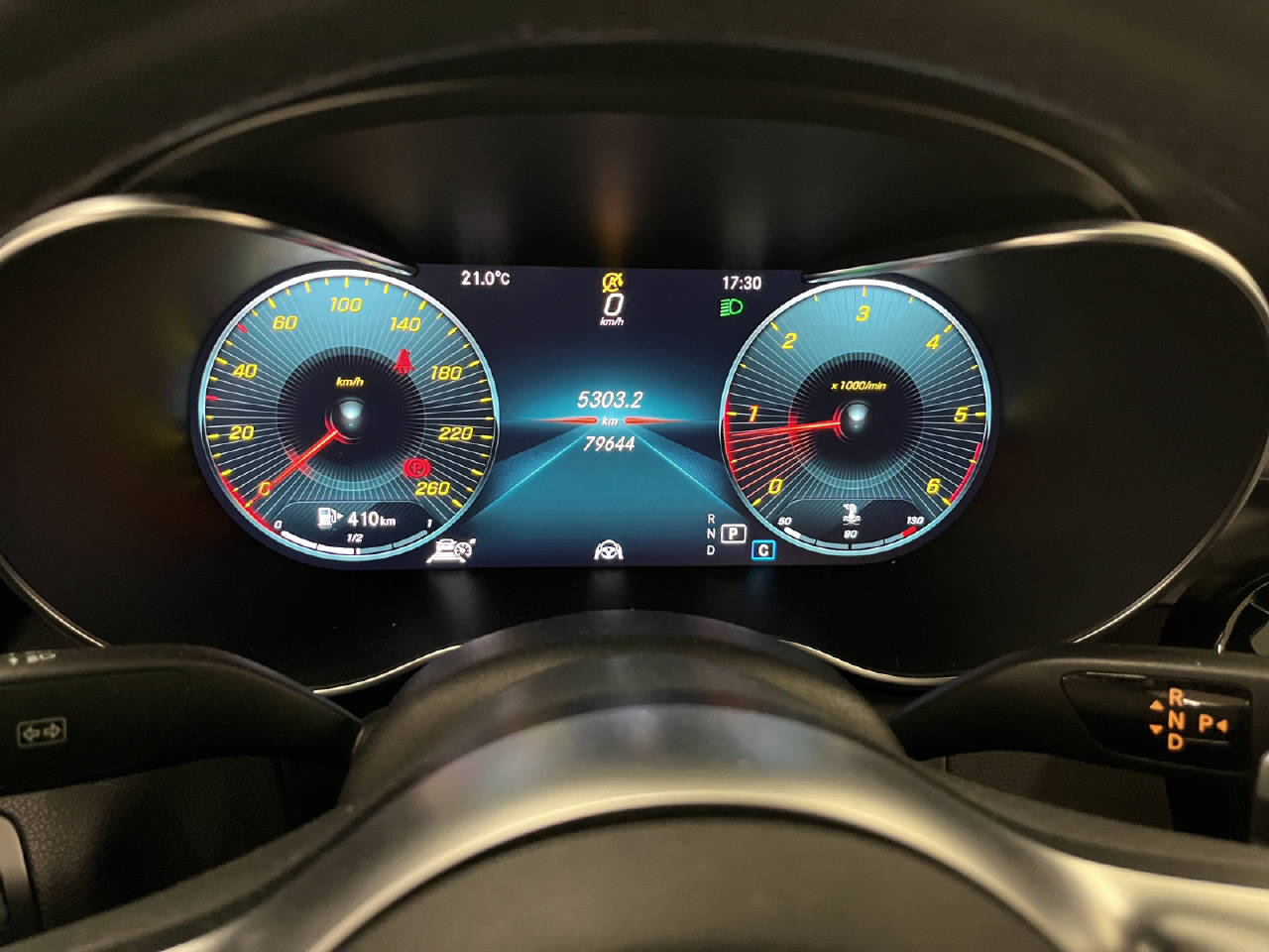 MERCEDES-BENZ C 220 d AMG Line 4matic-image-9
