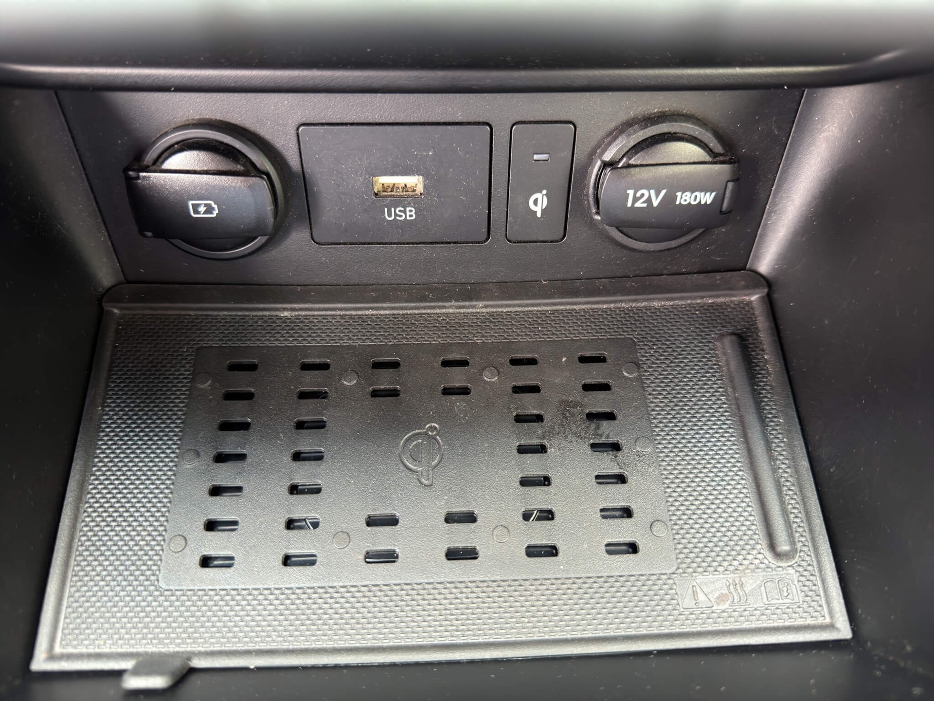 HYUNDAI Kona 1.6 GDi Hybrid Vertex-image-12