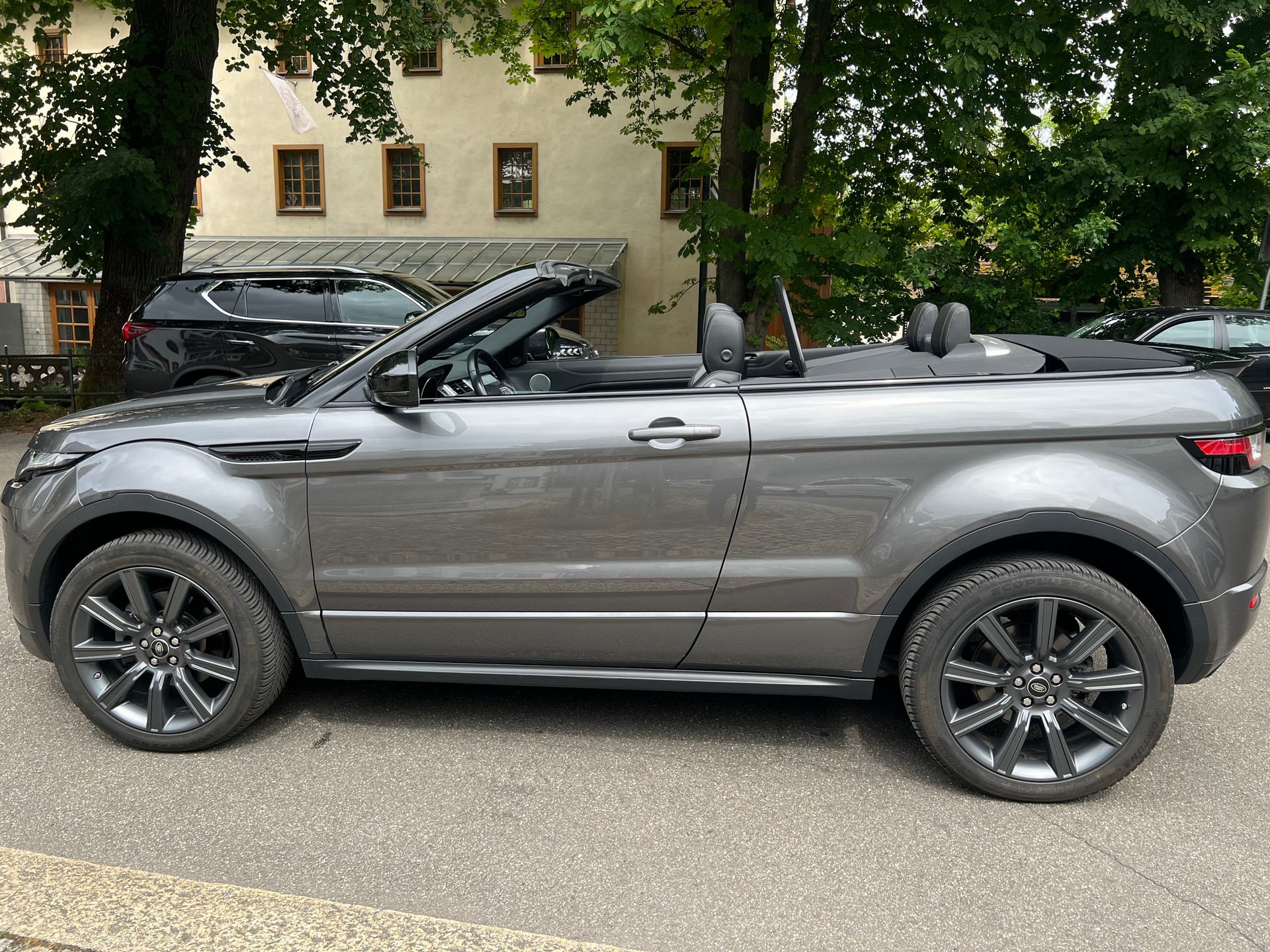 LAND ROVER 2.0 TD4 SE Dynamic-image-5