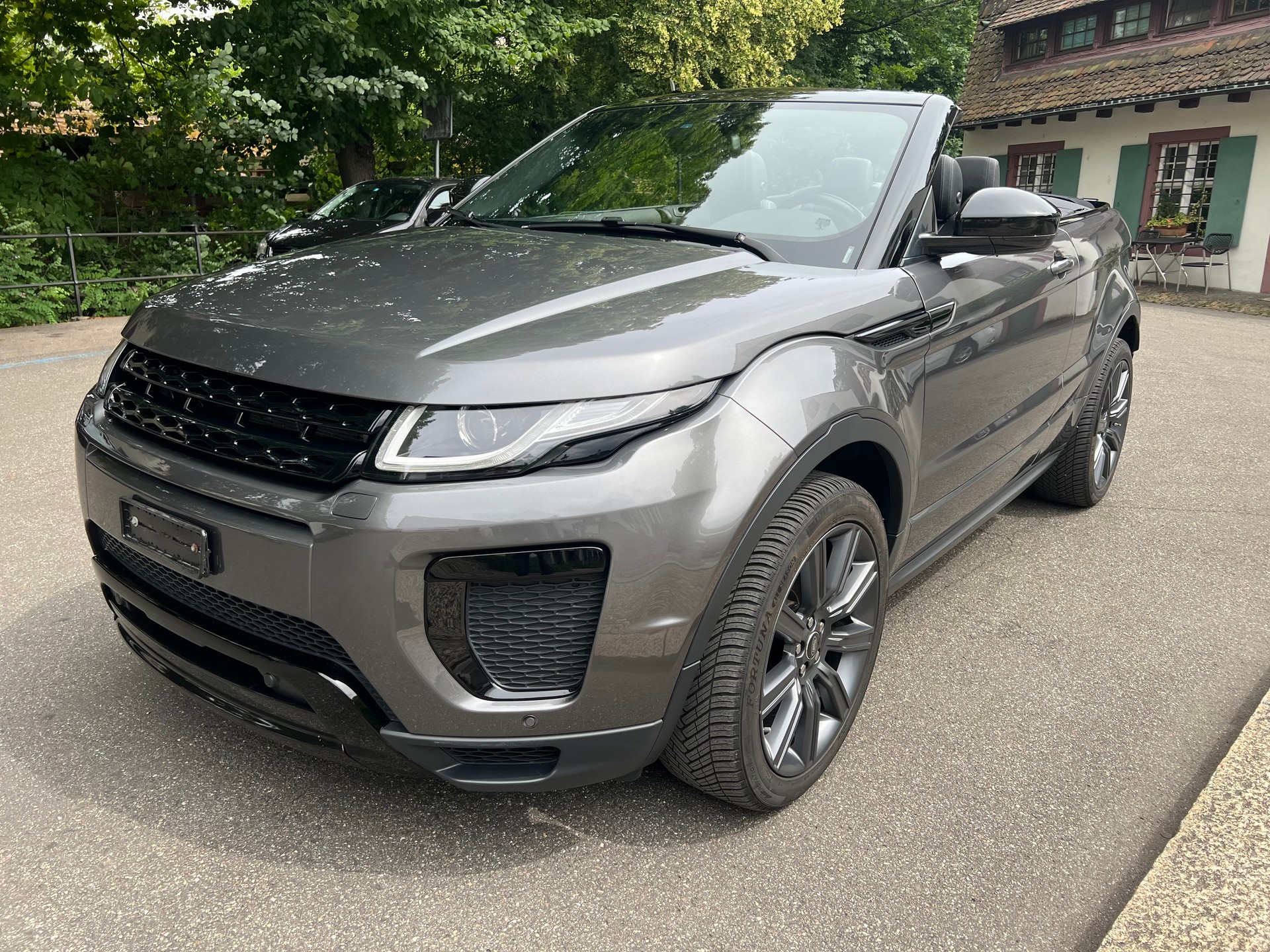 LAND ROVER 2.0 TD4 SE Dynamic-image-12