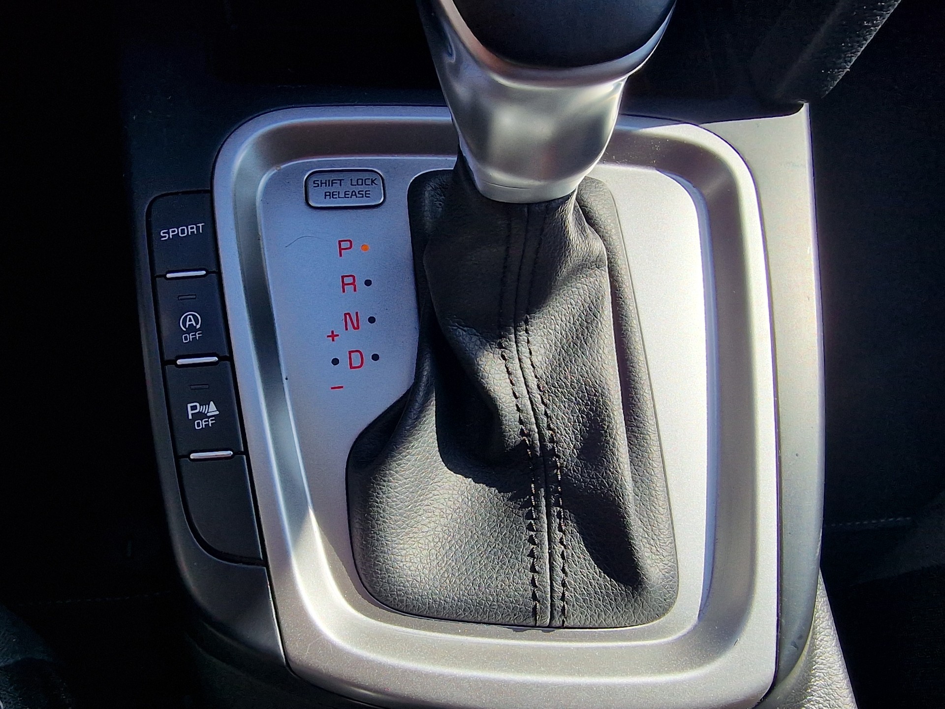 KIA Ceed Sportswagon 1.4 T-GDi Power 25 DCT-image-9