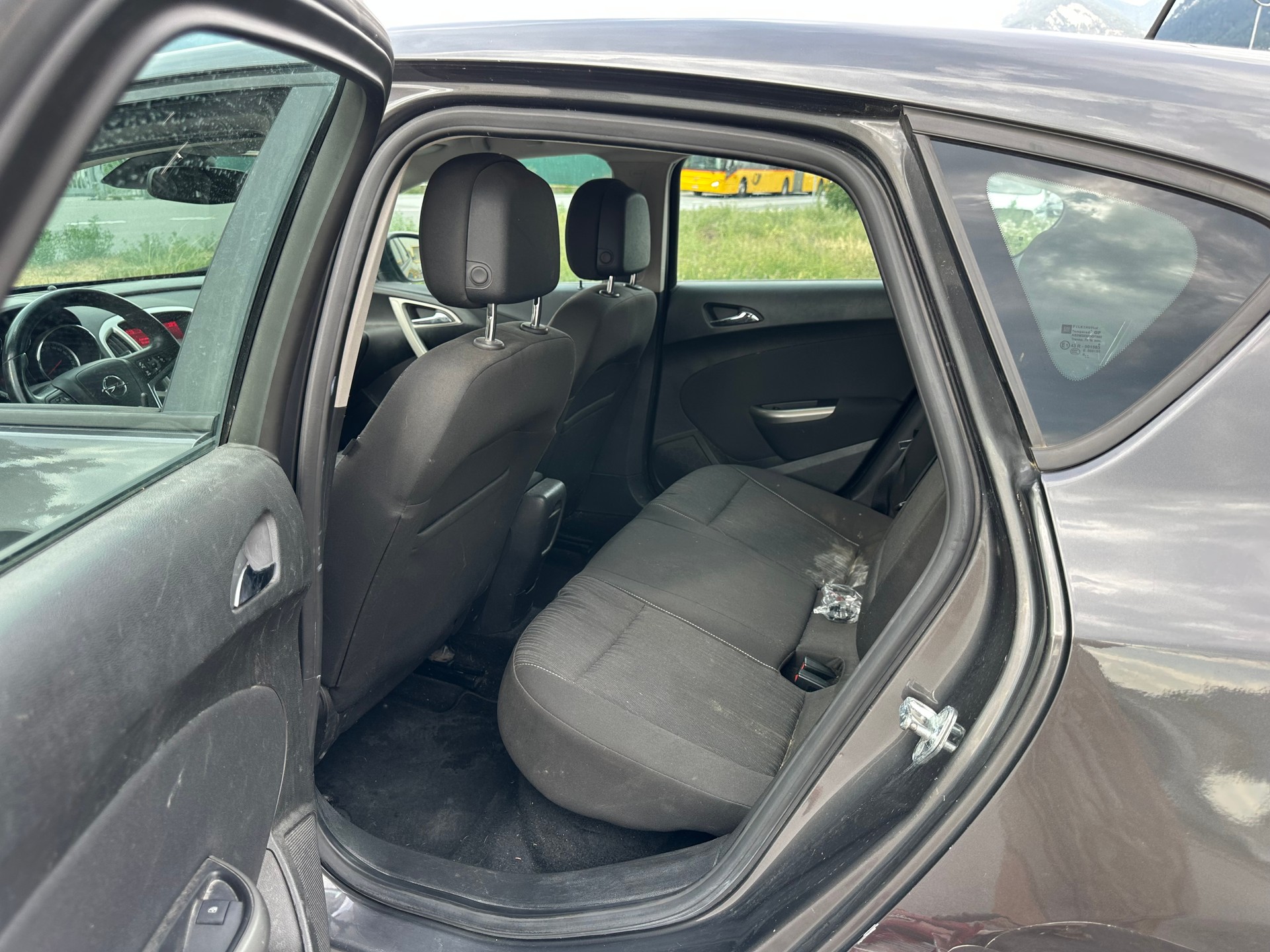 OPEL Astra 1.4i 16V Turbo Enjoy-image-15