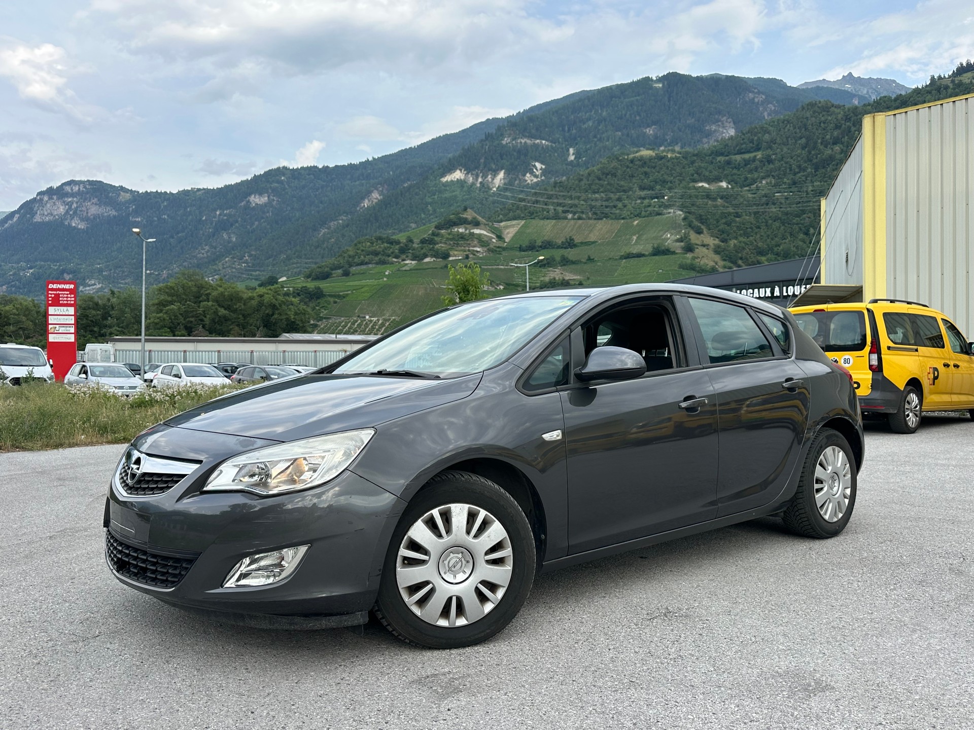 OPEL Astra 1.4i 16V Turbo Enjoy