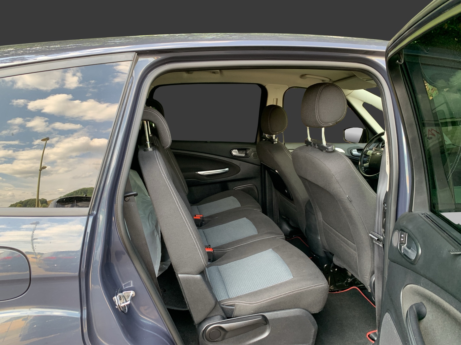 FORD S-Max 2.0 TDCi Titanium PowerShift-image-8