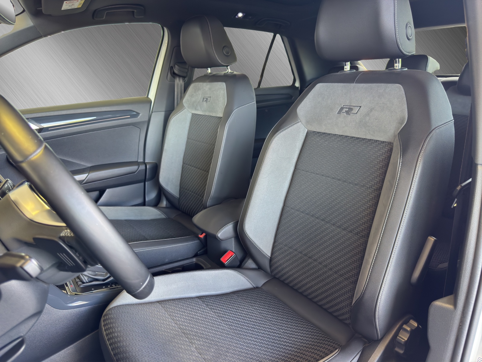 VW T-Roc 2.0 TSI Sport DSG 4motion-image-11