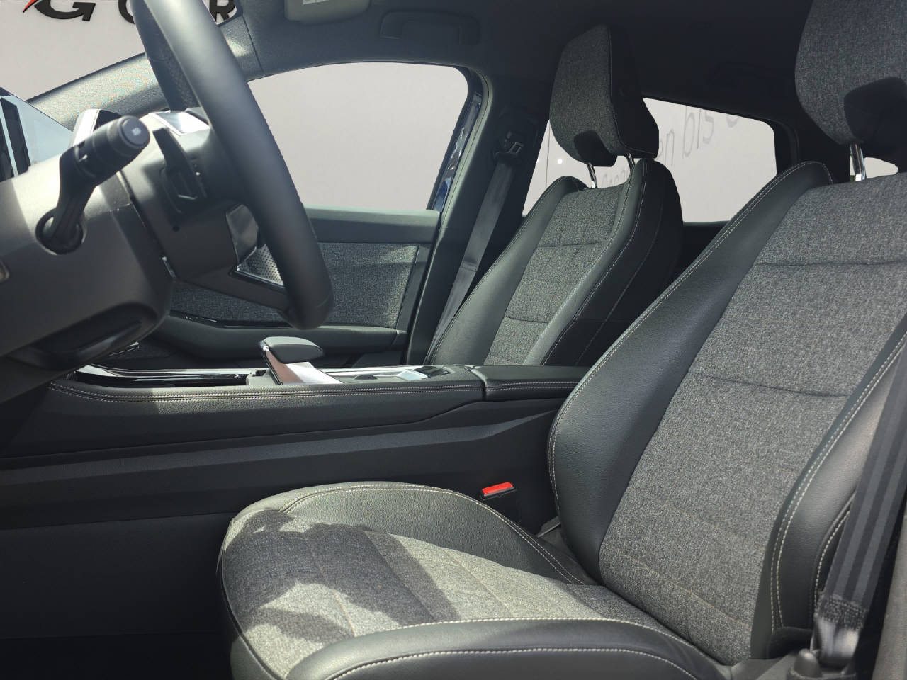 RENAULT Espace 1.2 E-Tech techno 7P-image-8