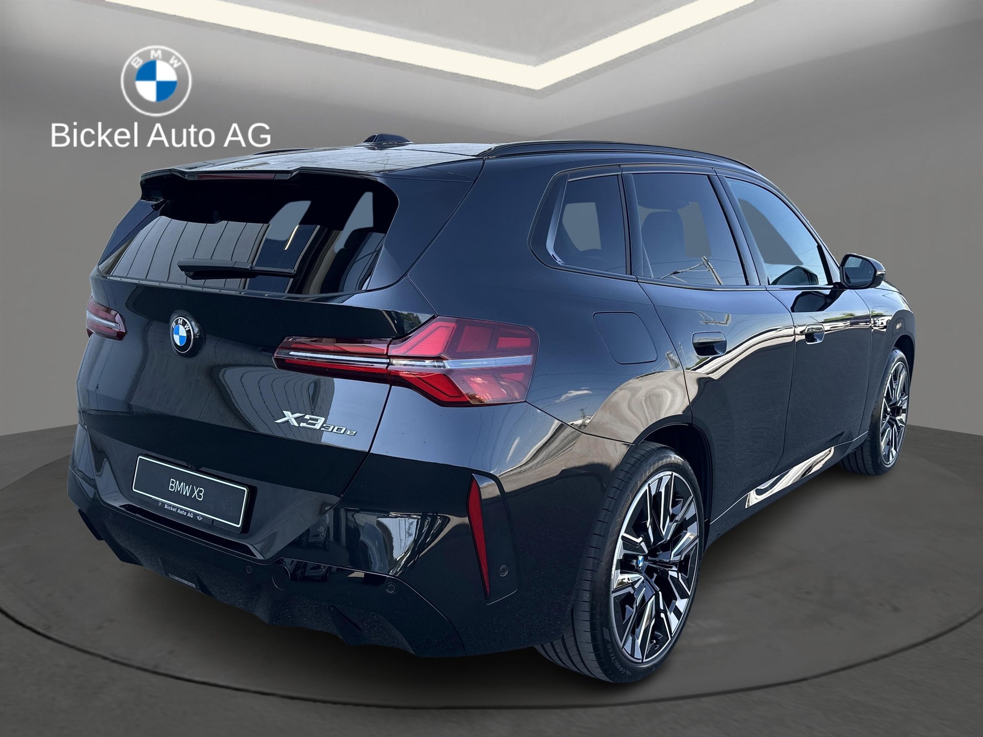 BMW X3 xDr 30e M Sport Pro-showroom-element-3