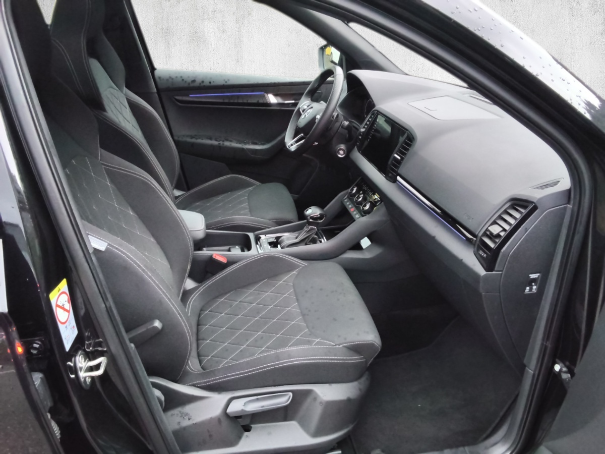 SKODA Karoq 2.0 TDI CR Sport Line 4x4 DSG-image-10