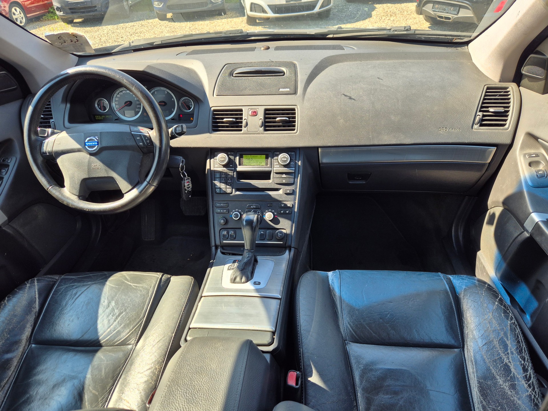 VOLVO XC90 D5 AWD Ocean Race-image-6