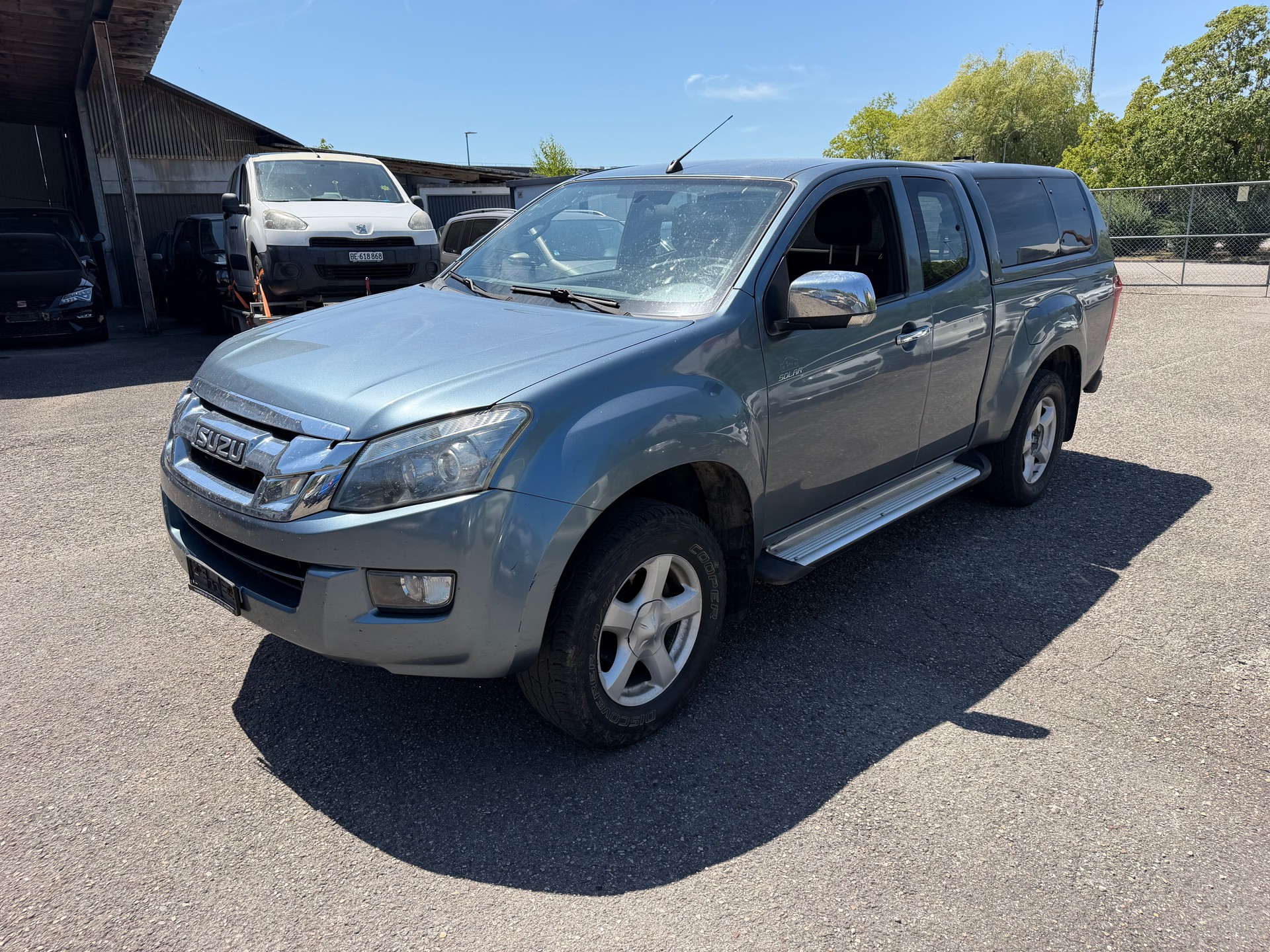 ISUZU D-MAX 2.5 SpaceCab Solar 4x4 A-image-3