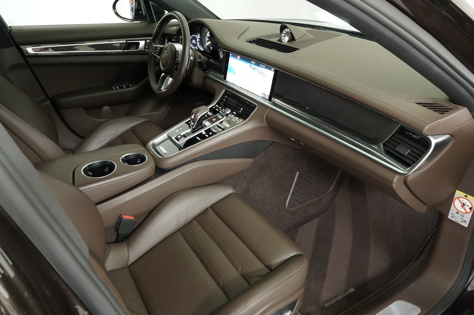 PORSCHE Panamera 4 E-Hybrid Sport Turismo PDK-image-10