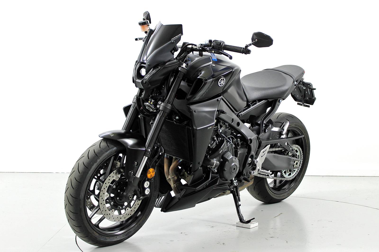 YAMAHA MT-09 ABS-image-2