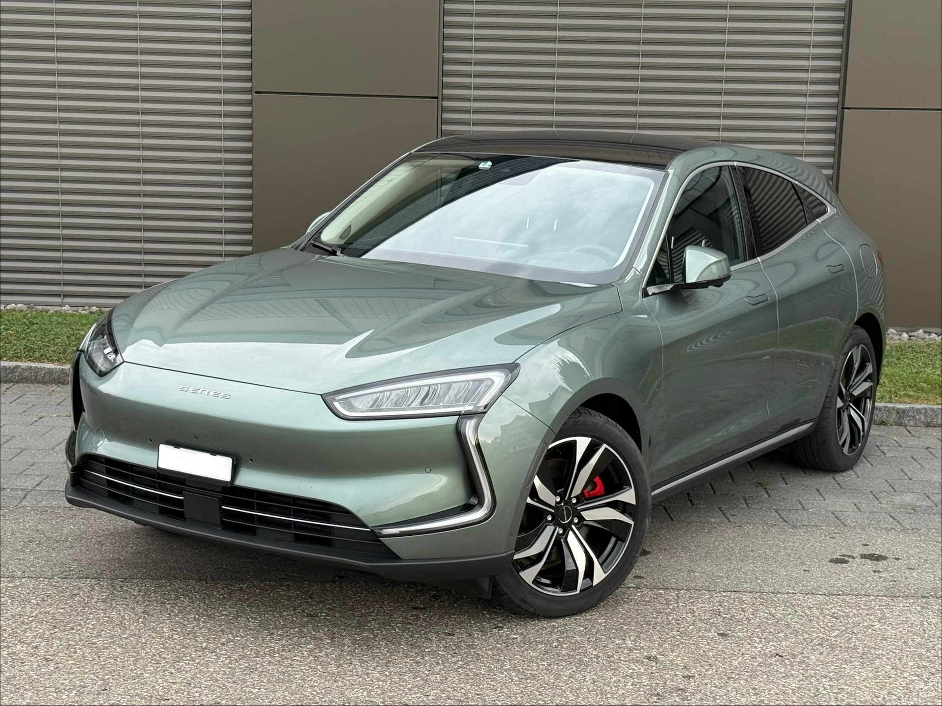 SERES Seres 5 Premium 4WD