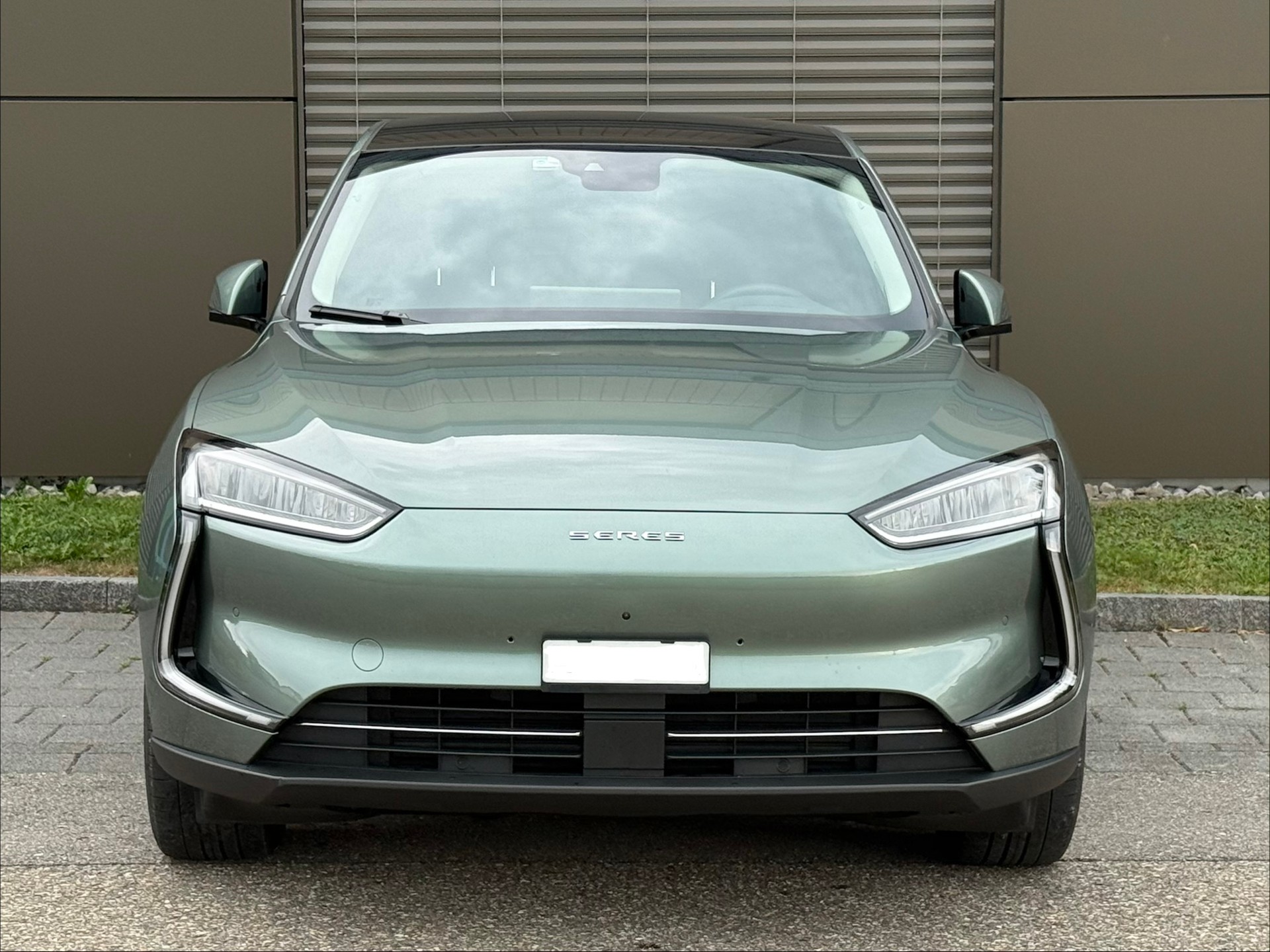 SERES Seres 5 Premium 4WD-image-1