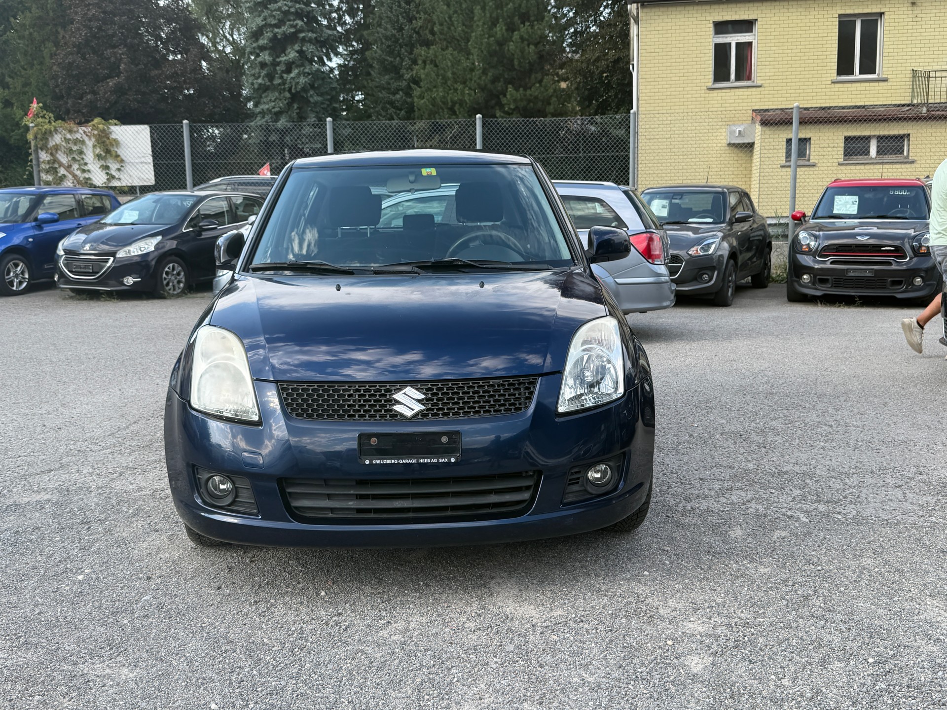 SUZUKI Swift 1.3i 16V GL Top 4x4