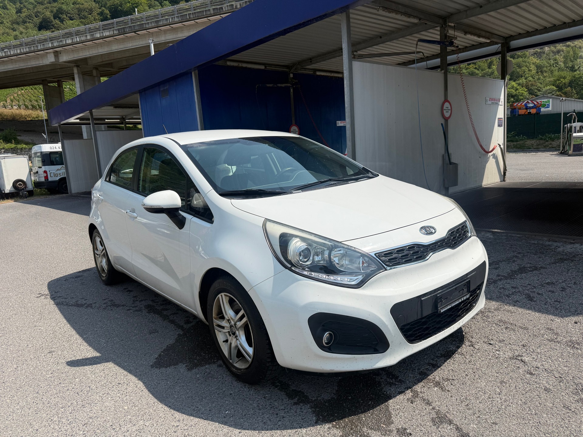 KIA Rio 1.4 CVVT Trend Automatic-showroom-element-1