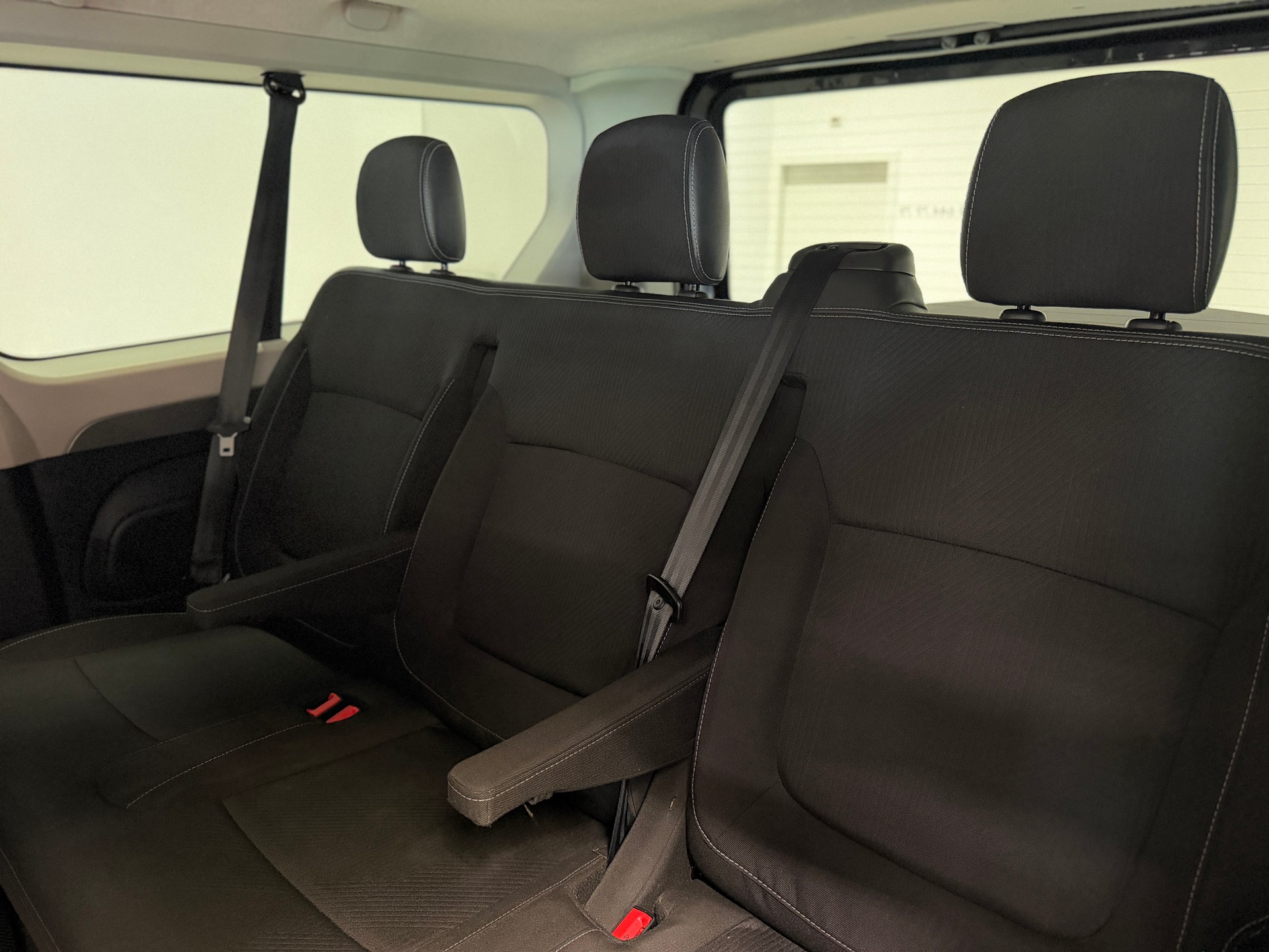 RENAULT Trafic Blue dCi 150 Passenger Evolution EDC-image-15